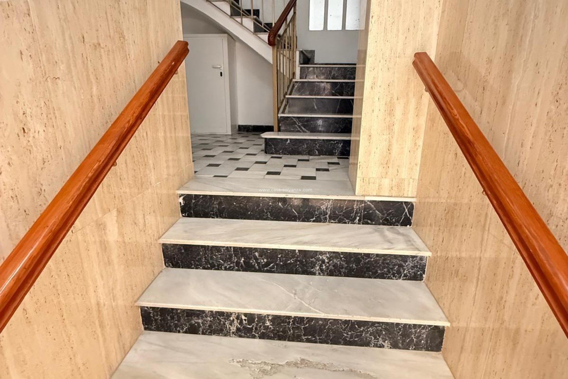 Resale - Apartment / flat - Torrevieja - Playa del Cura