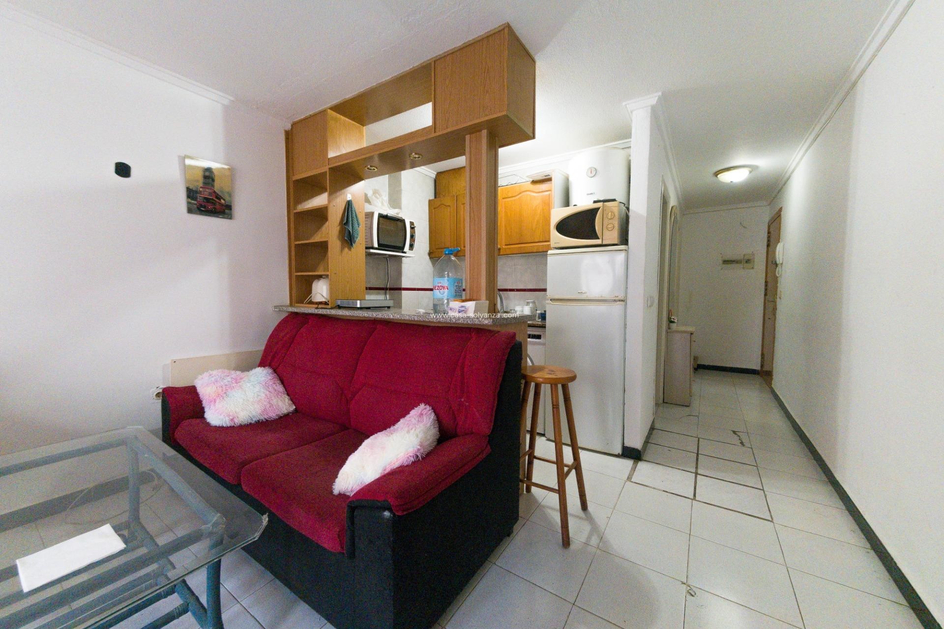 Resale - Apartment / flat - Torrevieja - Playa del Cura