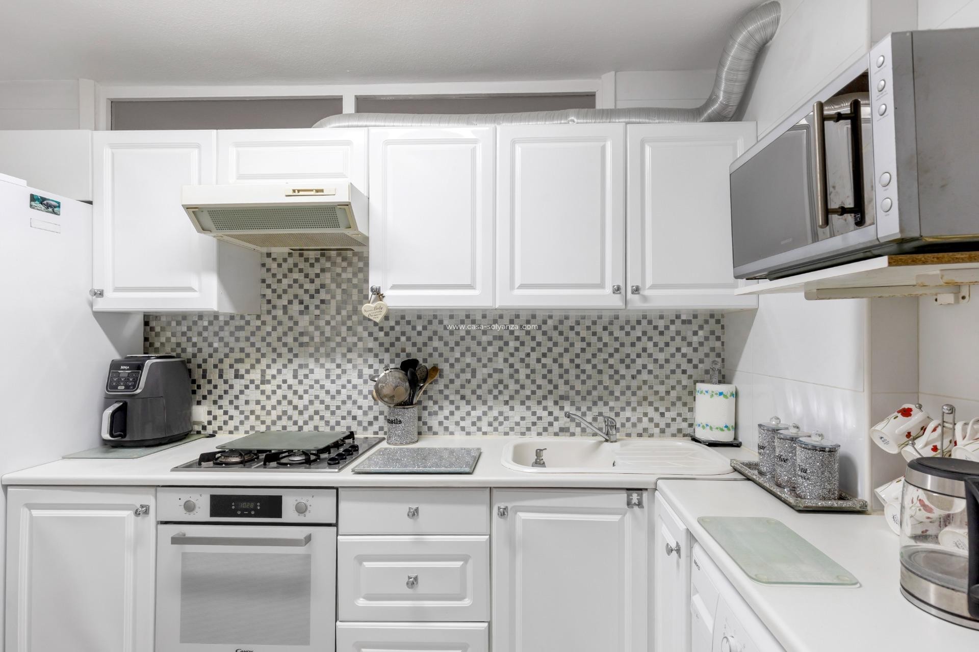 Resale - Apartment / flat - Torrevieja - Playa del Cura