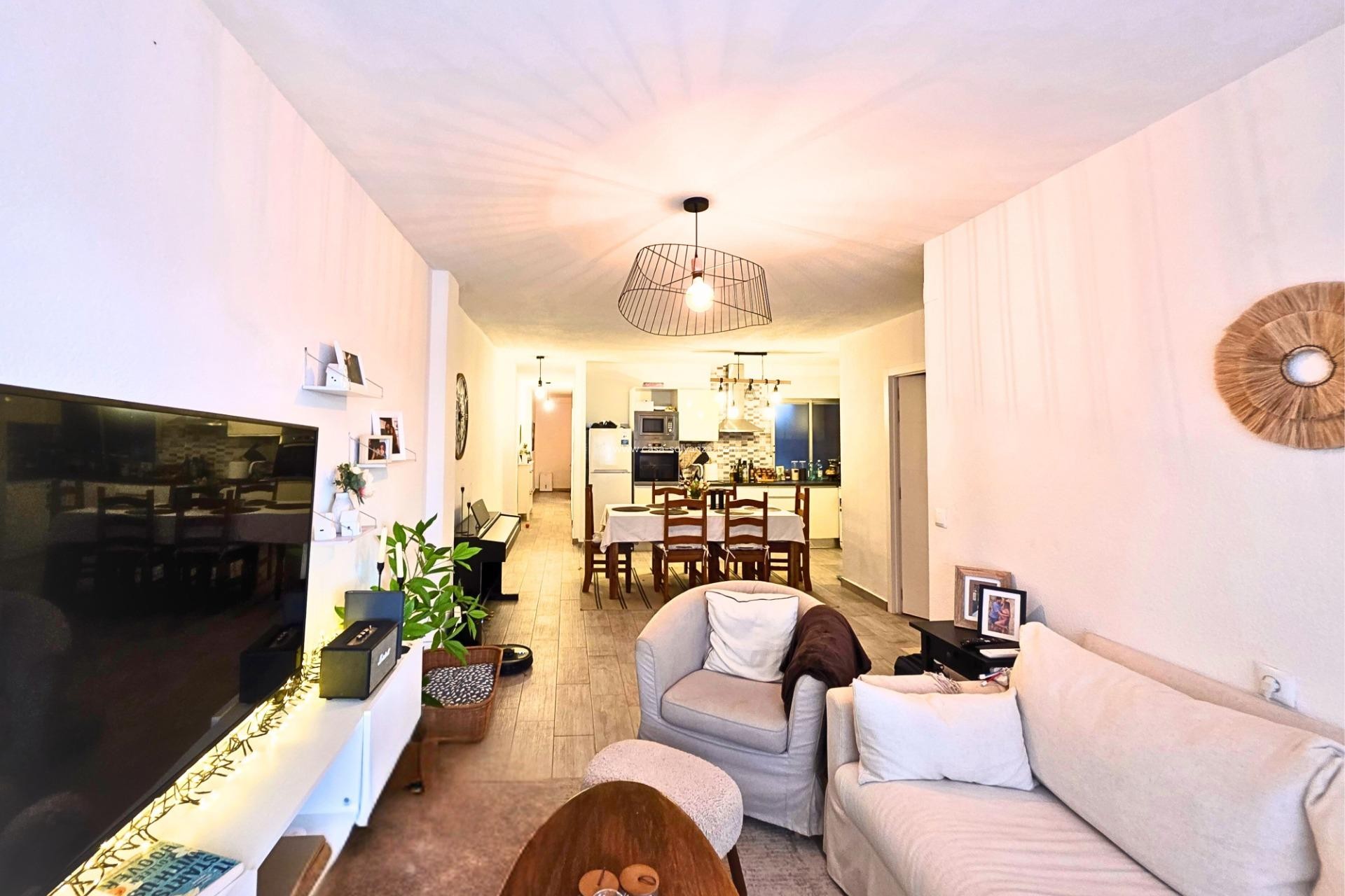 Resale - Apartment / flat - Torrevieja - Playa del Cura