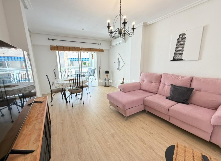 Resale - Apartment / flat - Torrevieja - Playa del Cura