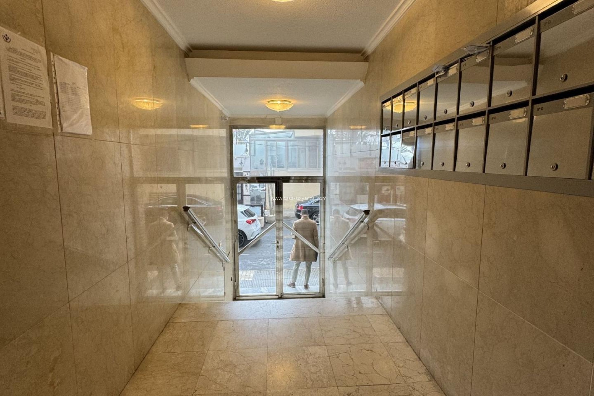 Resale - Apartment / flat - Torrevieja - Playa del Cura