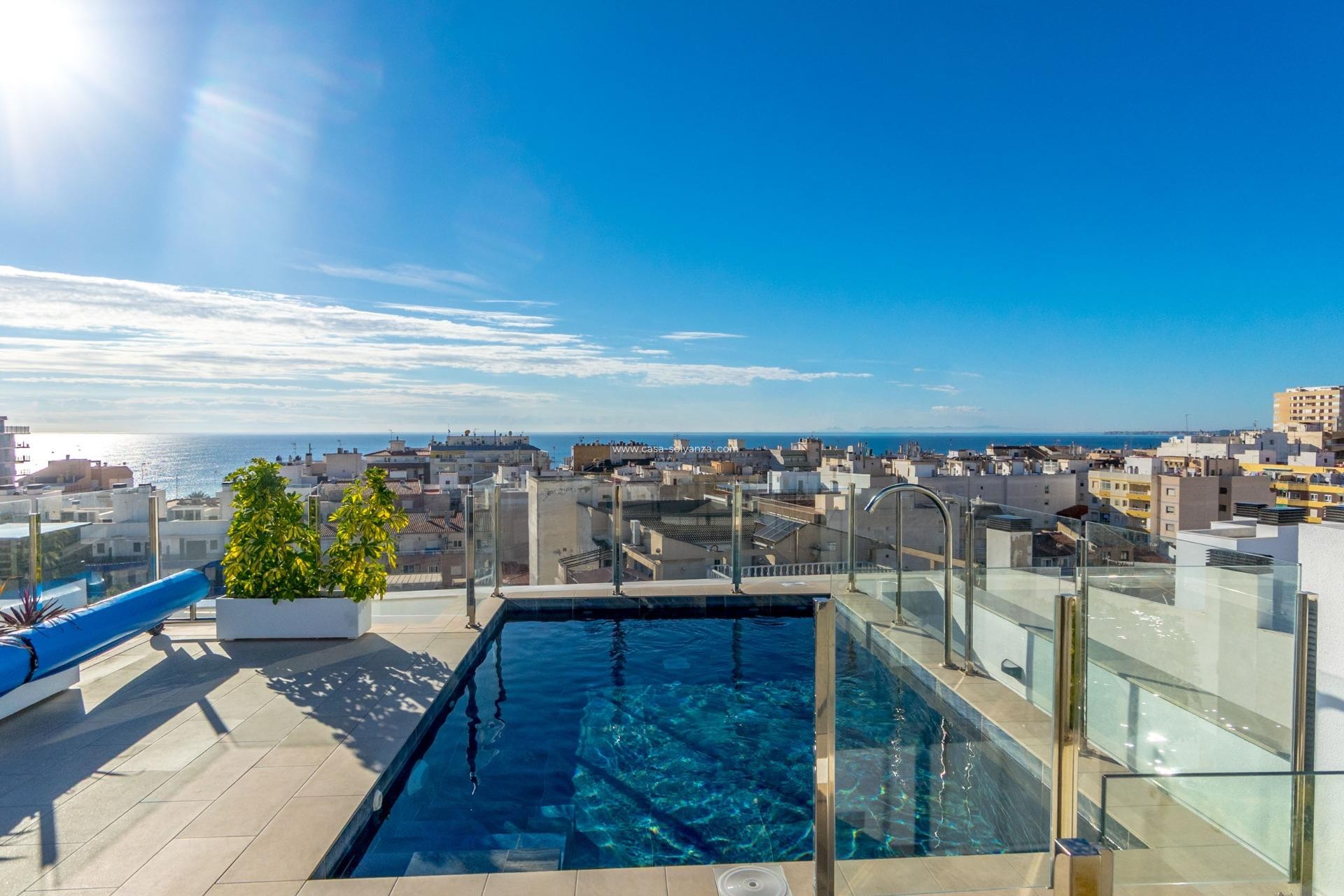 Resale - Apartment / flat - Torrevieja - Playa del Cura