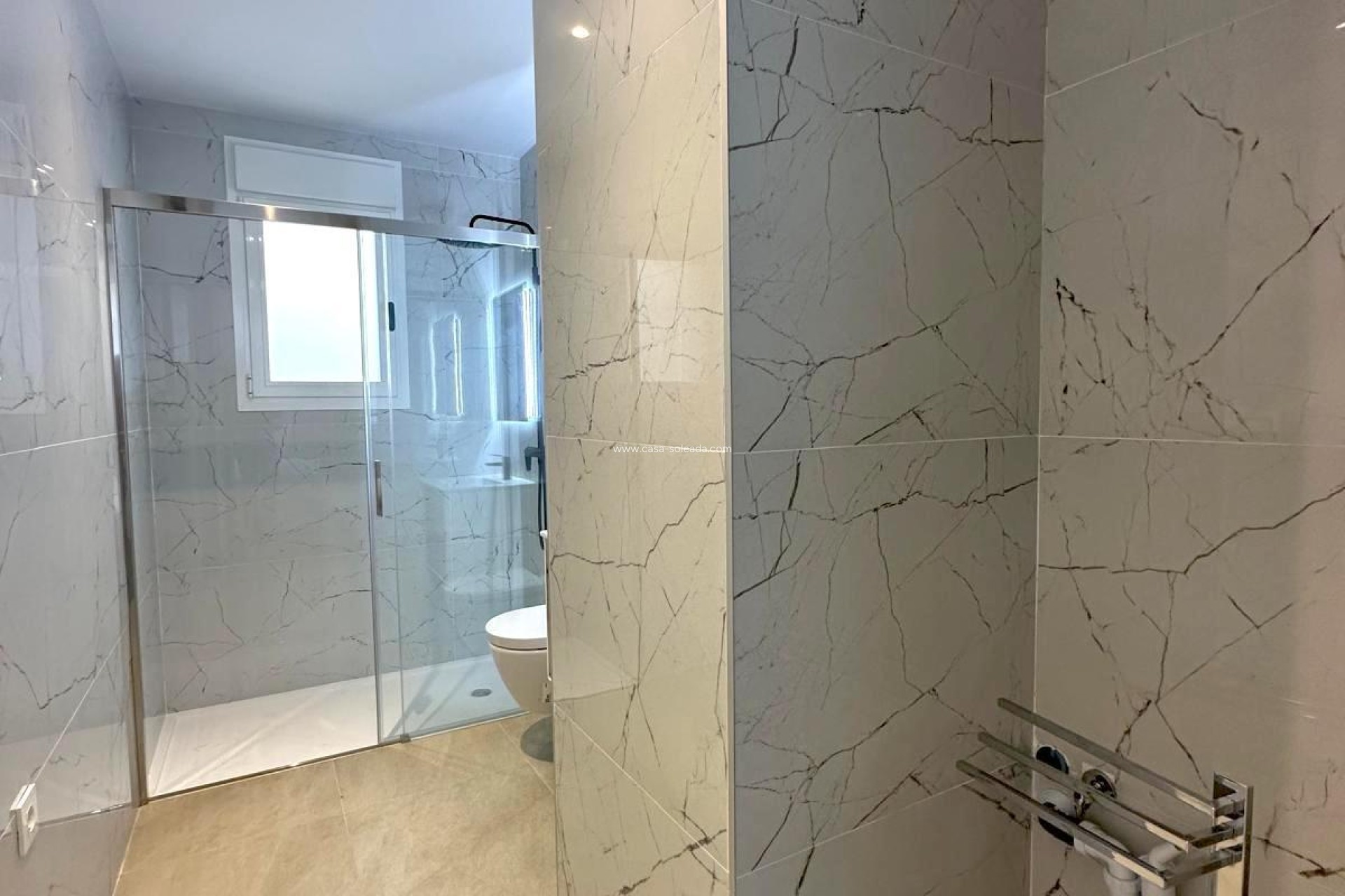 Resale - Apartment / flat - Torrevieja - Playa del Cura