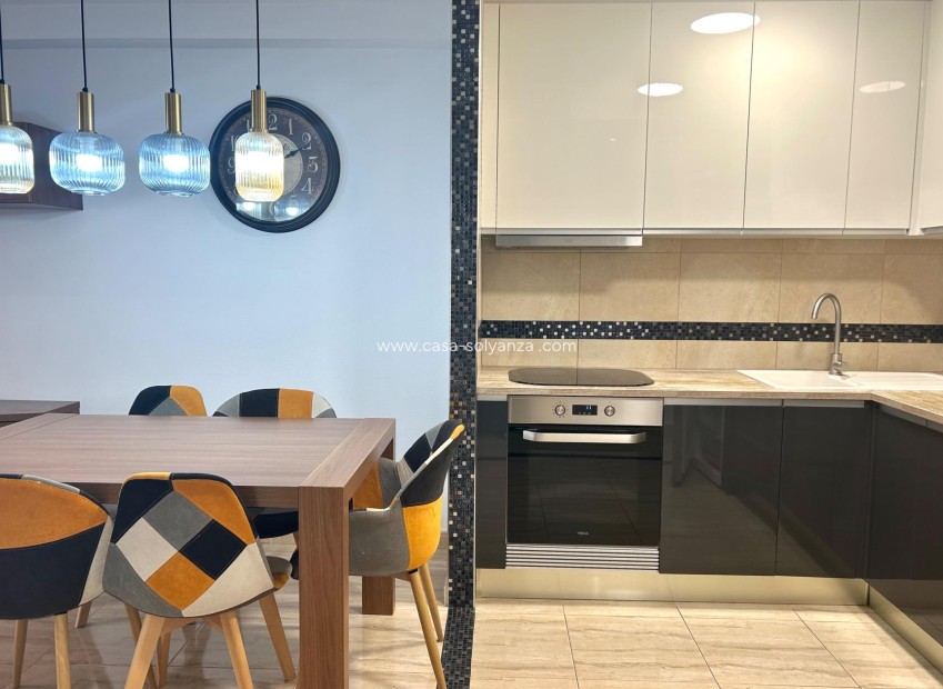 Resale - Apartment / flat - Torrevieja - Playa del Cura