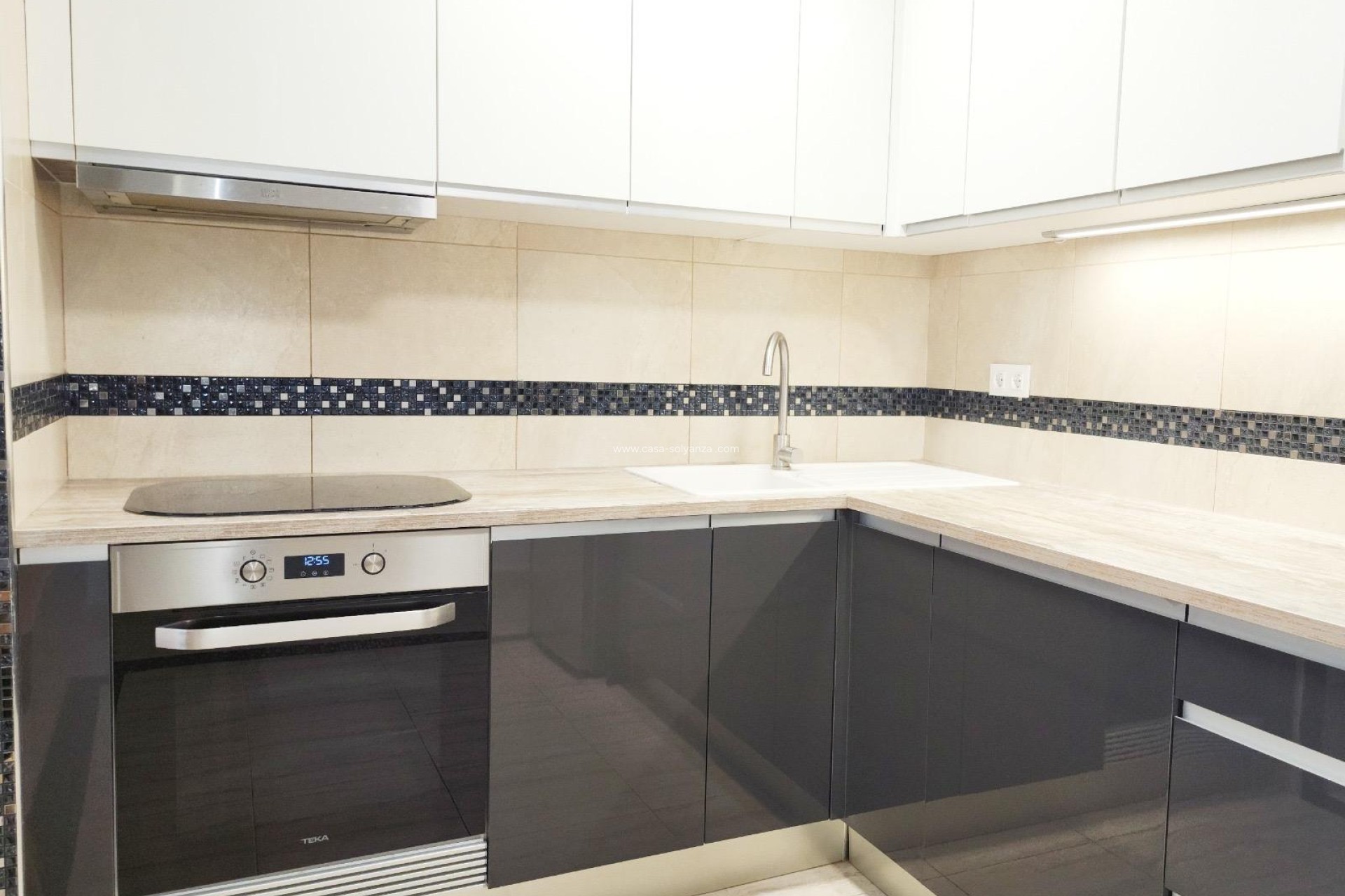 Resale - Apartment / flat - Torrevieja - Playa del Cura