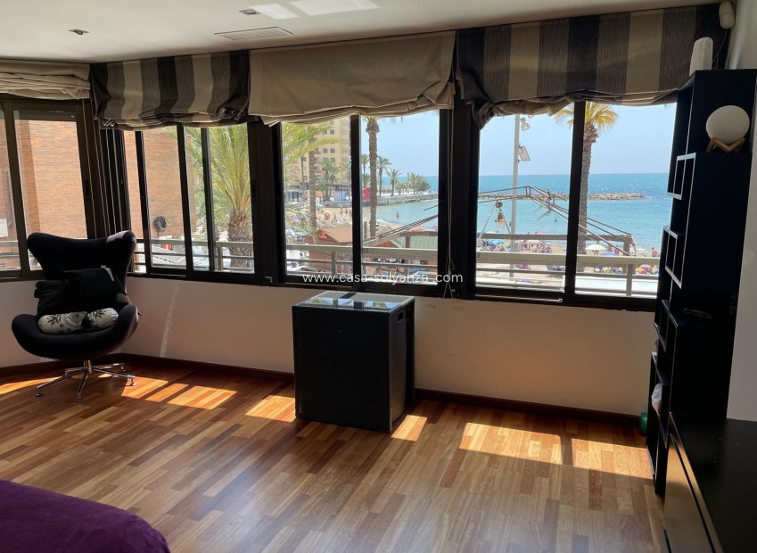 Resale - Apartment / flat - Torrevieja - Playa del Cura