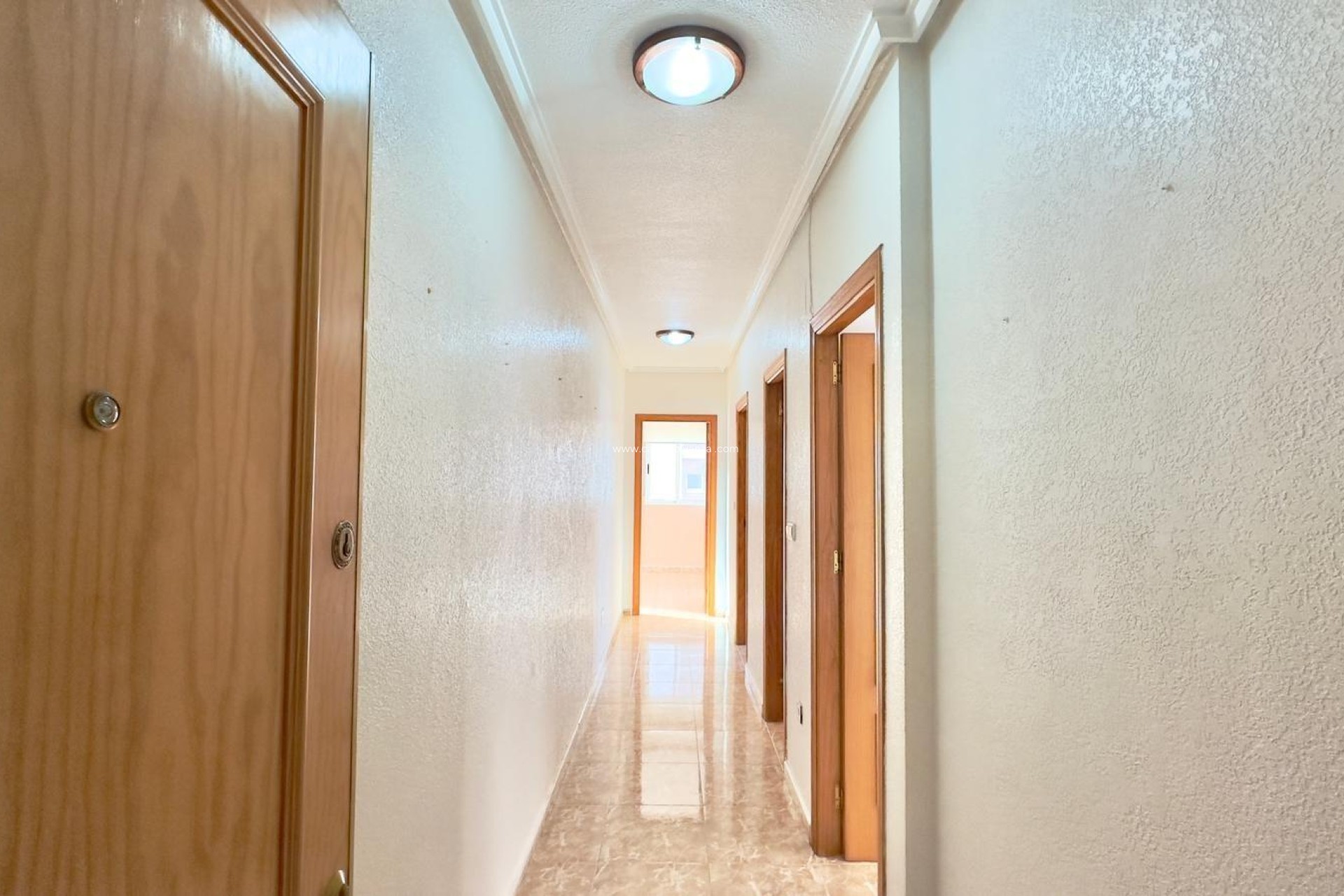 Resale - Apartment / flat - Torrevieja - Playa del Cura