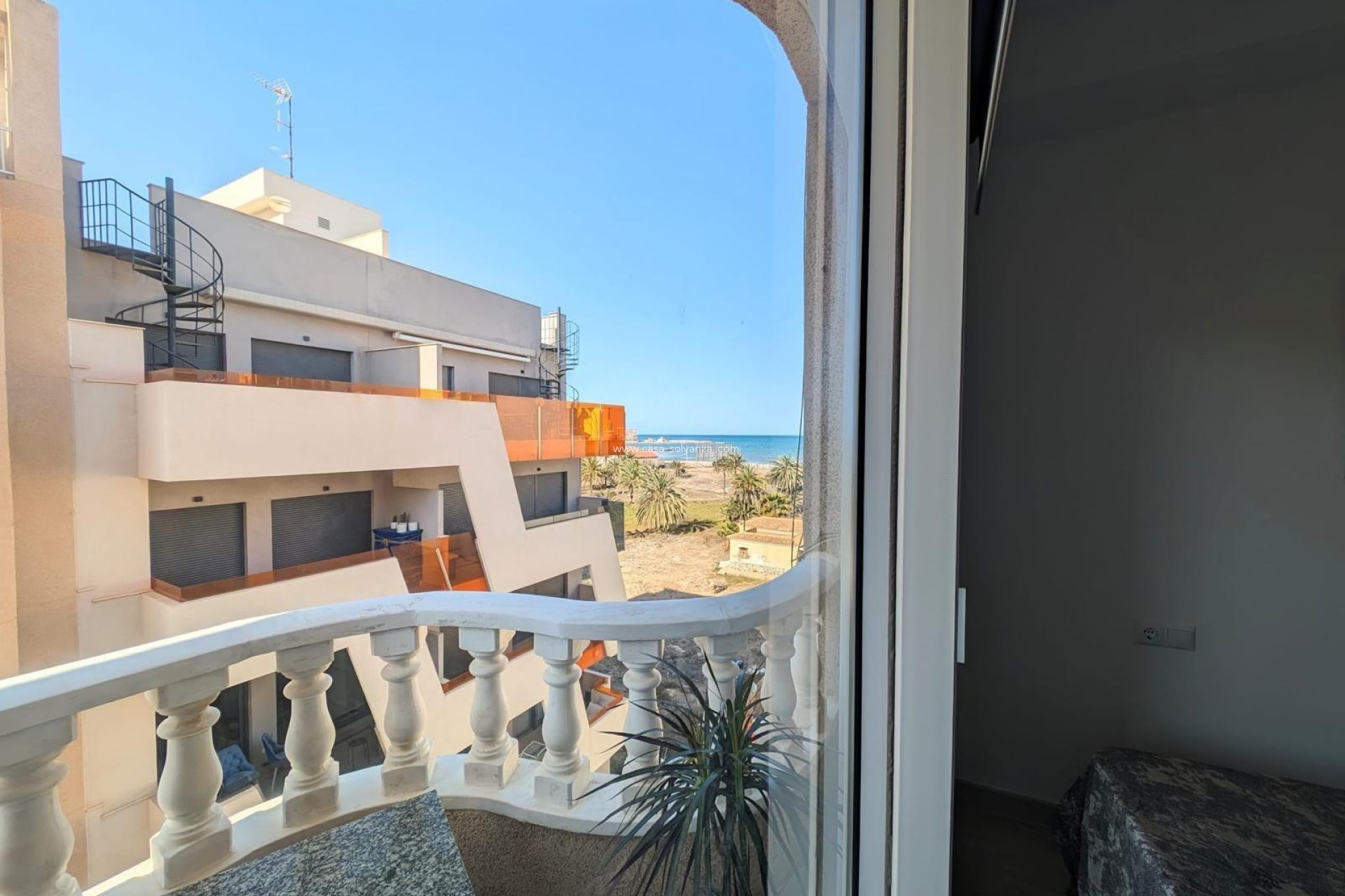 Resale - Apartment / flat - Torrevieja - Playa del Cura