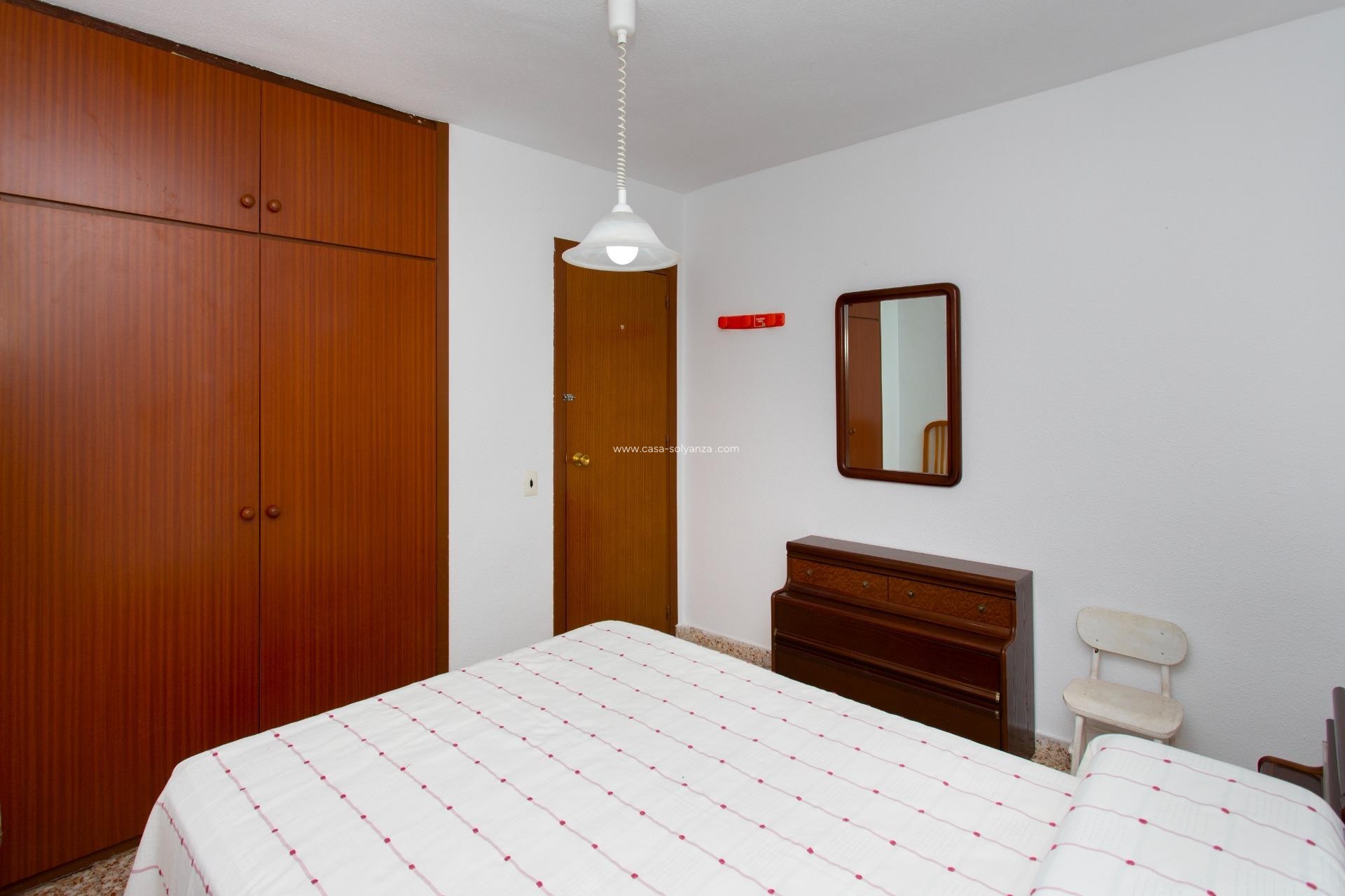 Resale - Apartment / flat - Torrevieja - Playa del Cura