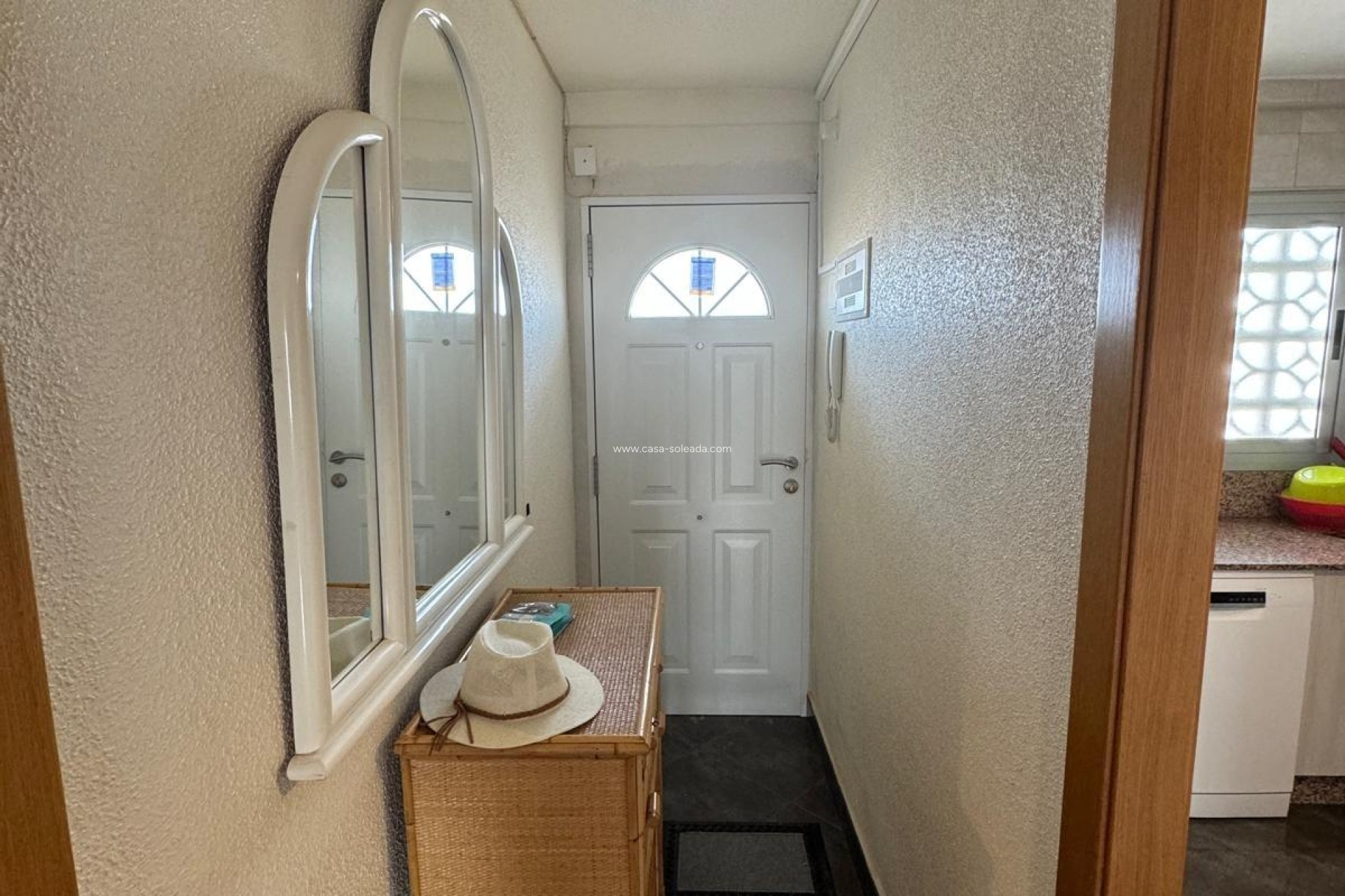 Resale - Apartment / flat - Torrevieja - Playa del Cura