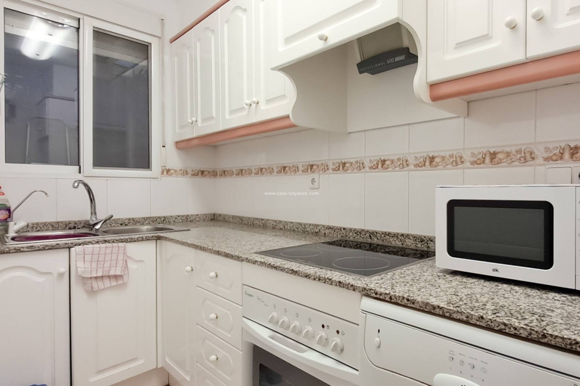 Resale - Apartment / flat - Torrevieja - Playa del Cura