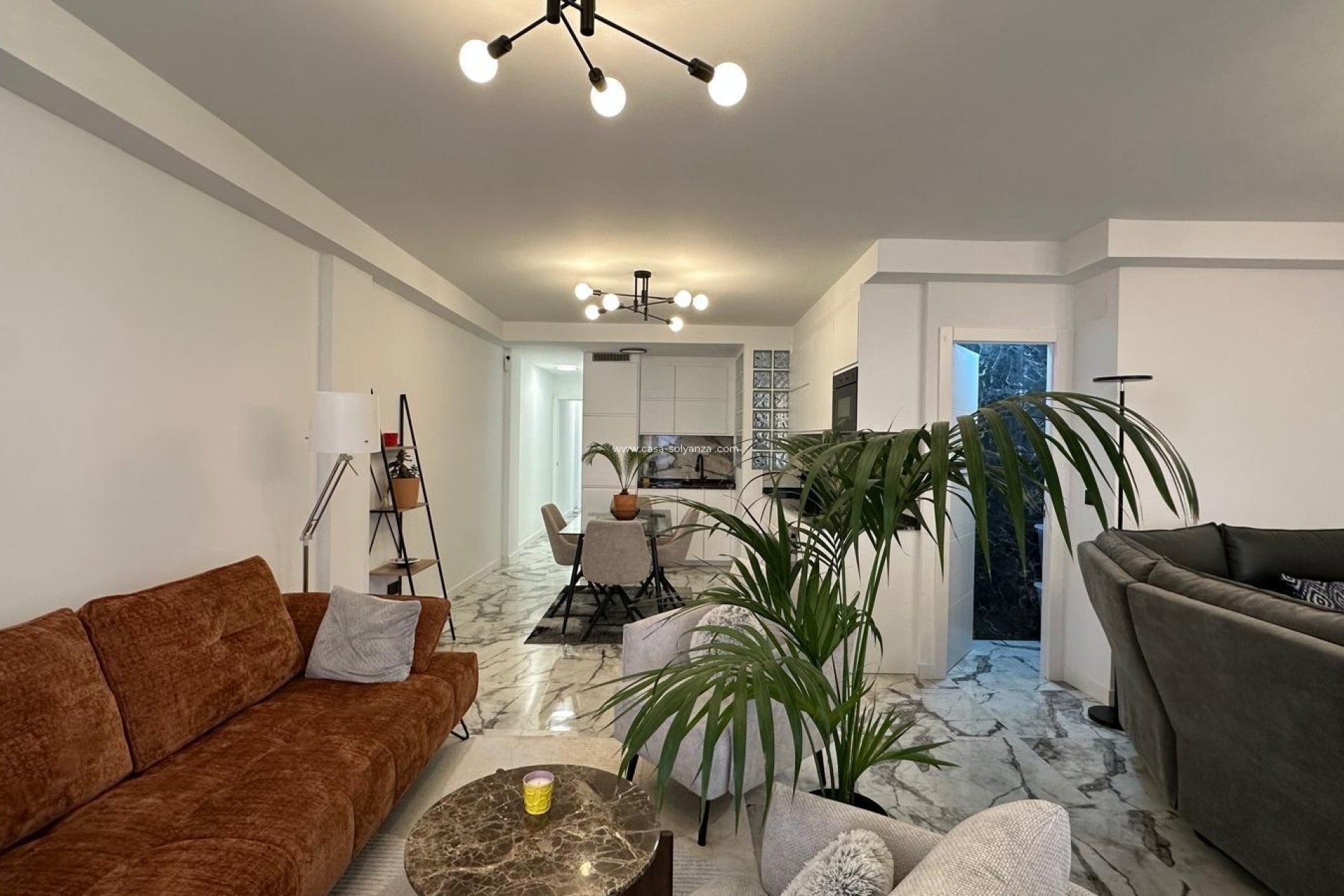 Resale - Apartment / flat - Torrevieja - Playa del Cura