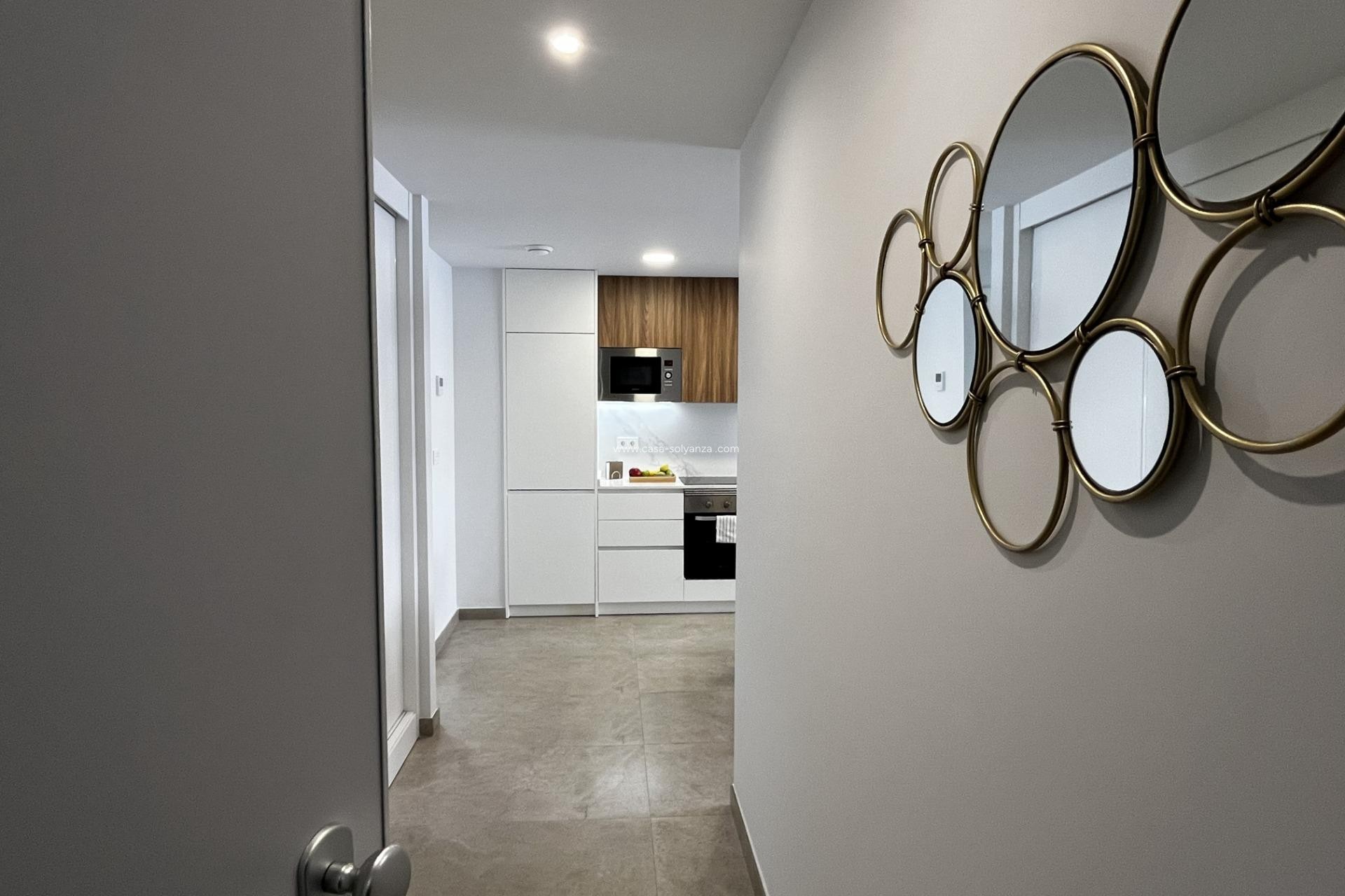 Resale - Apartment / flat - Torrevieja - Playa del Cura