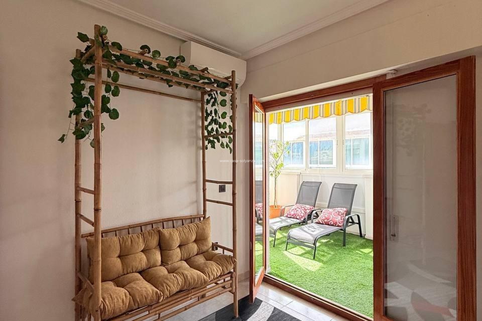 Resale - Apartment / flat - Torrevieja - Playa del Cura