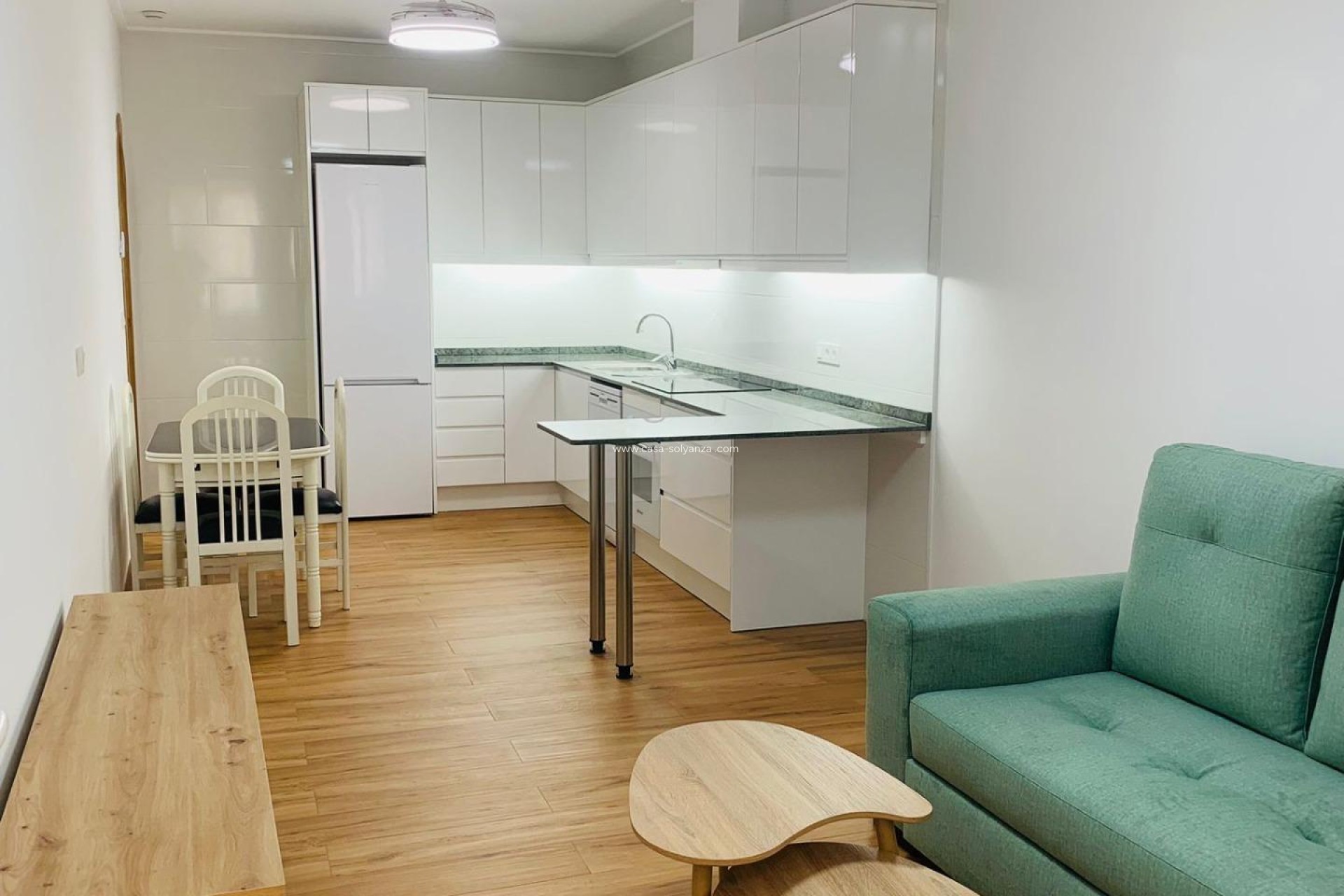 Resale - Apartment / flat - Torrevieja - Playa del Cura