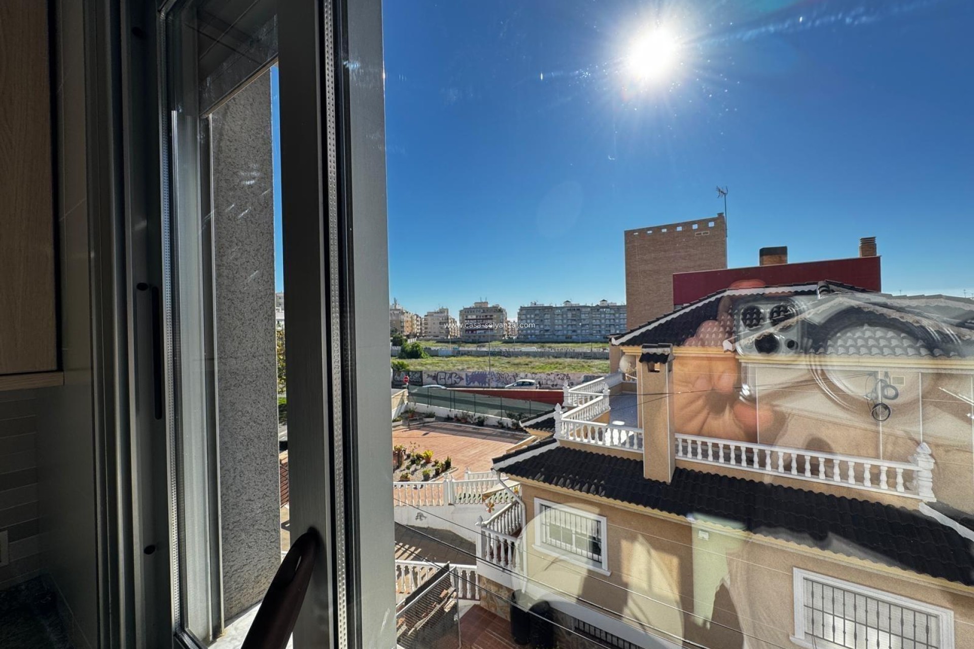 Resale - Apartment / flat - Torrevieja - Playa del Cura