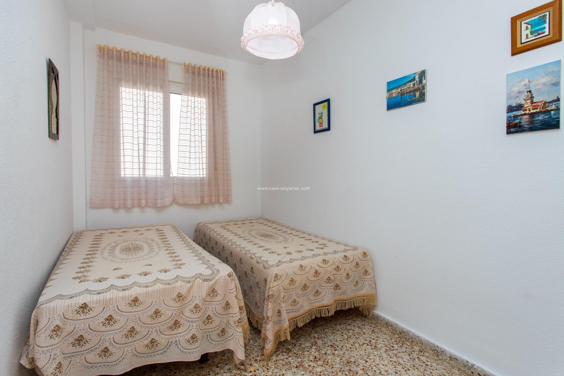 Resale - Apartment / flat - Torrevieja - Playa del Cura