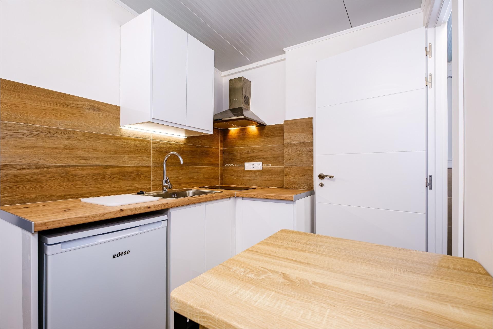 Resale - Apartment / flat - Torrevieja - Playa del Cura