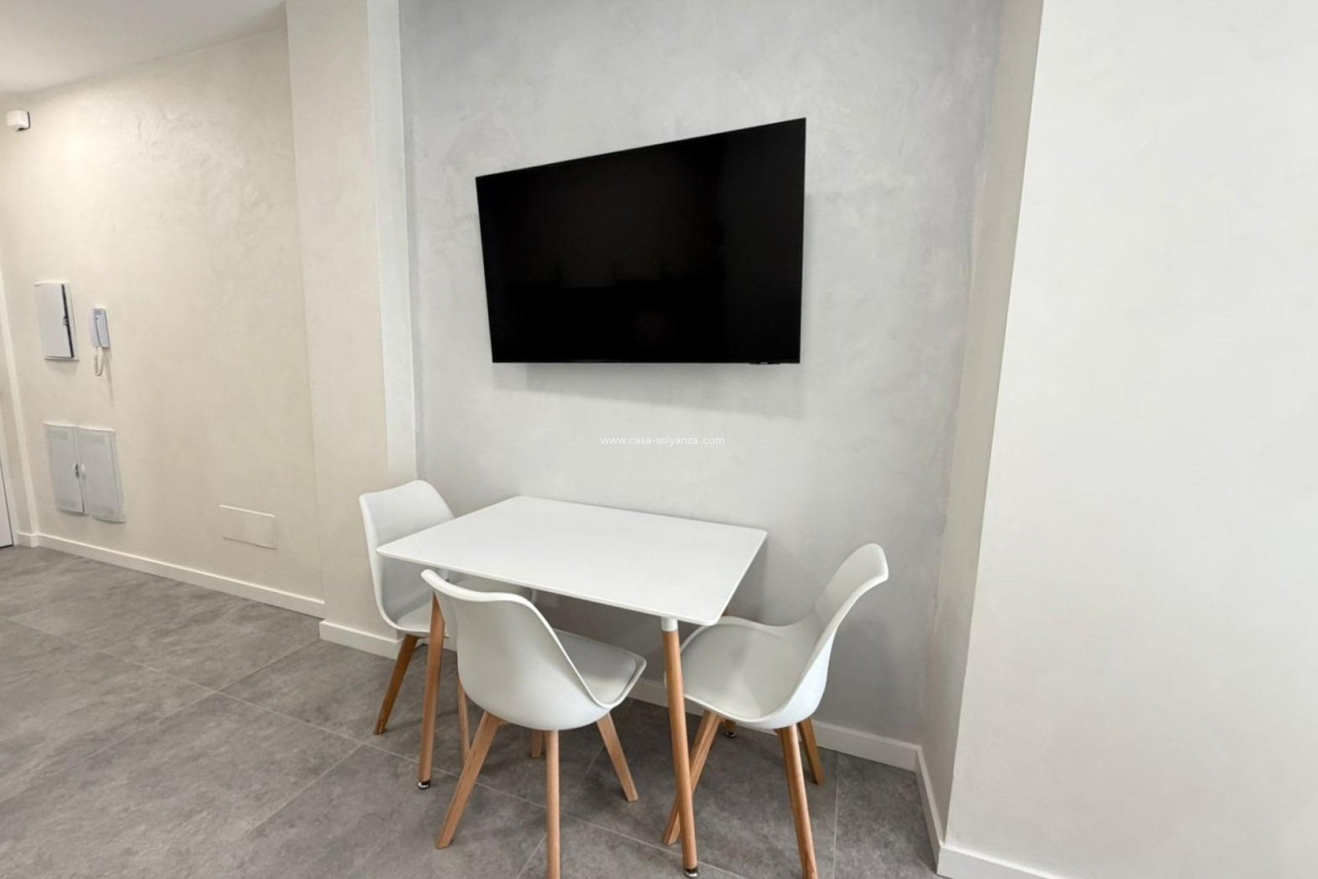 Resale - Apartment / flat - Torrevieja - Playa del Cura