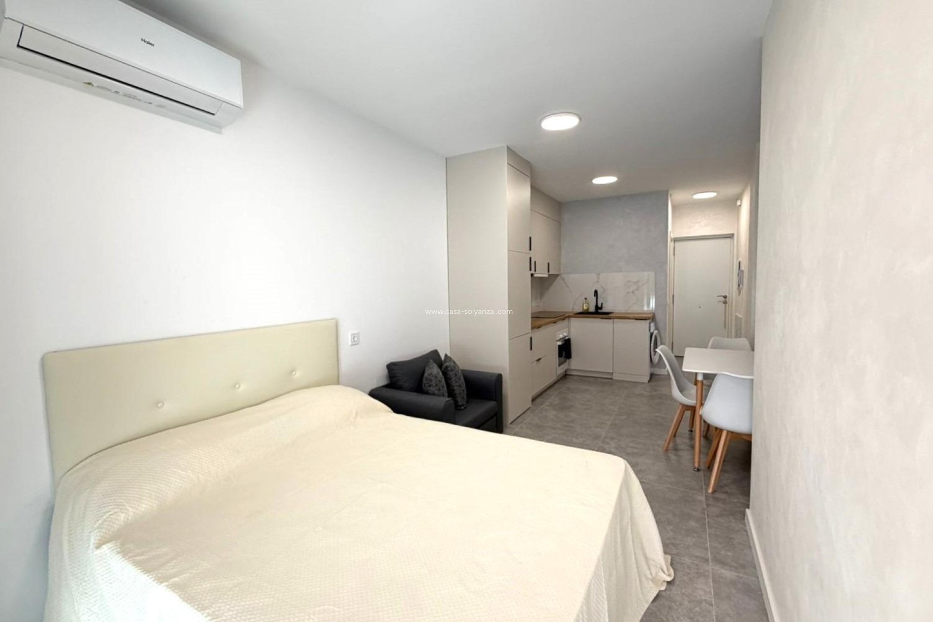 Resale - Apartment / flat - Torrevieja - Playa del Cura