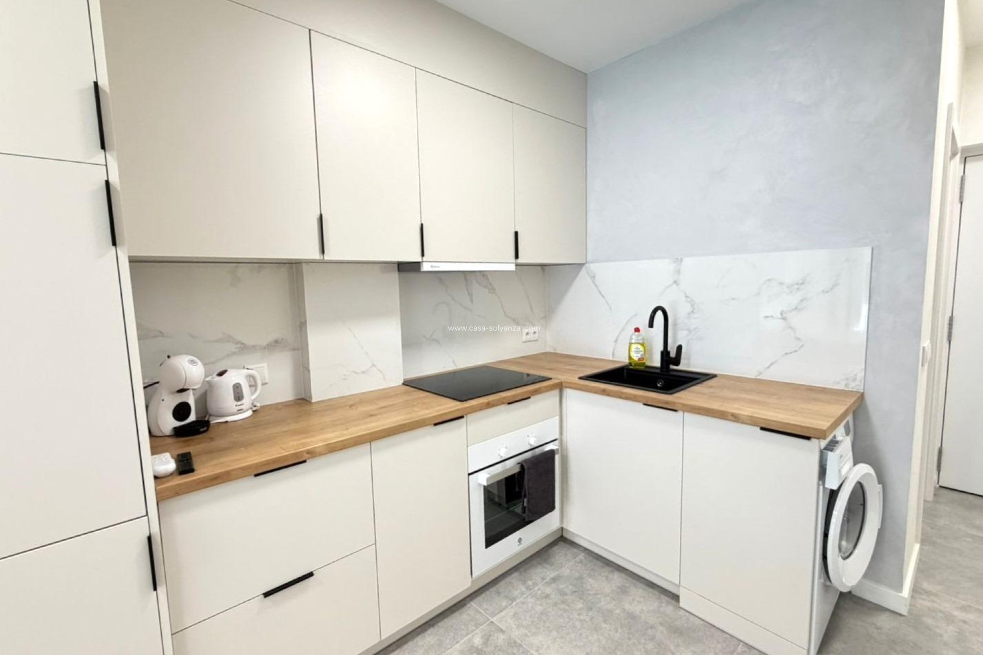 Resale - Apartment / flat - Torrevieja - Playa del Cura