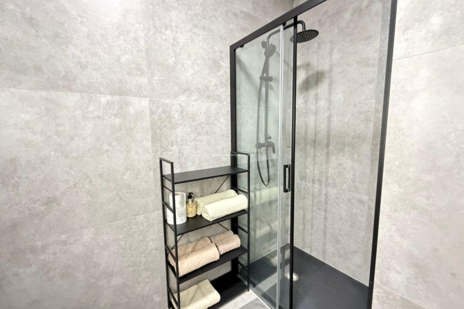 Resale - Apartment / flat - Torrevieja - Playa del Cura