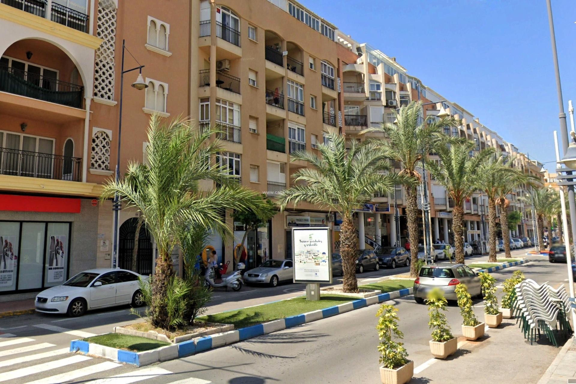 Resale - Apartment / flat - Torrevieja - Playa del Cura