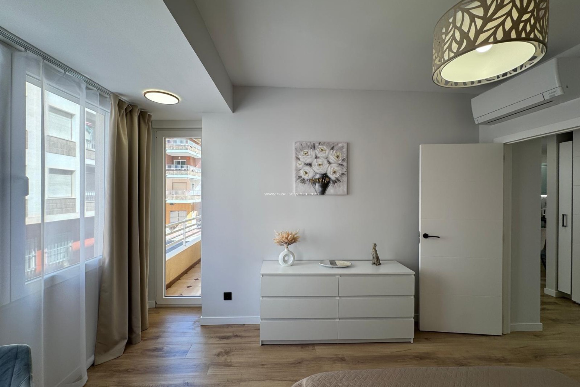 Resale - Apartment / flat - Torrevieja - Playa del Cura
