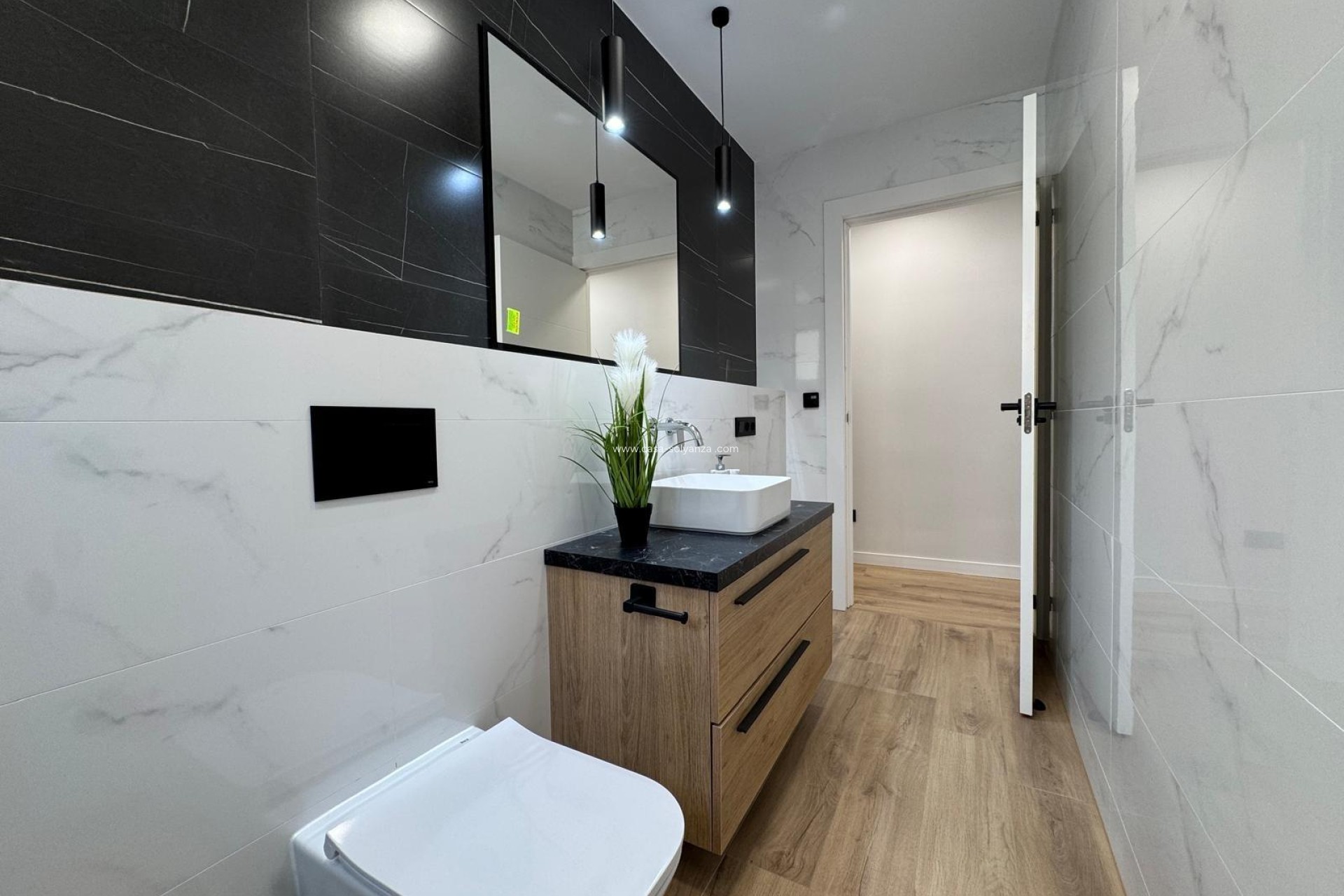 Resale - Apartment / flat - Torrevieja - Playa del Cura