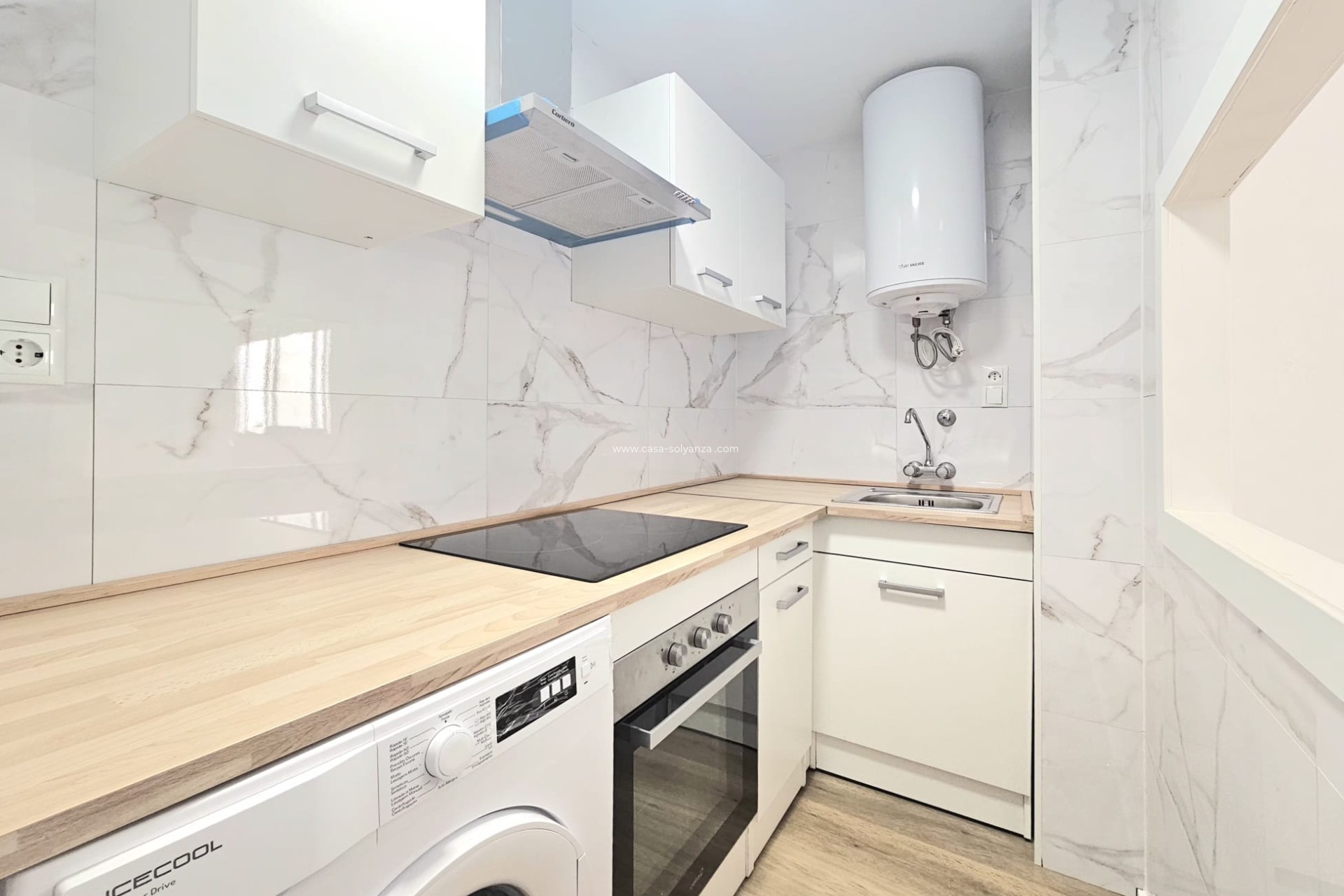 Resale - Apartment / flat - Torrevieja - Playa del Cura