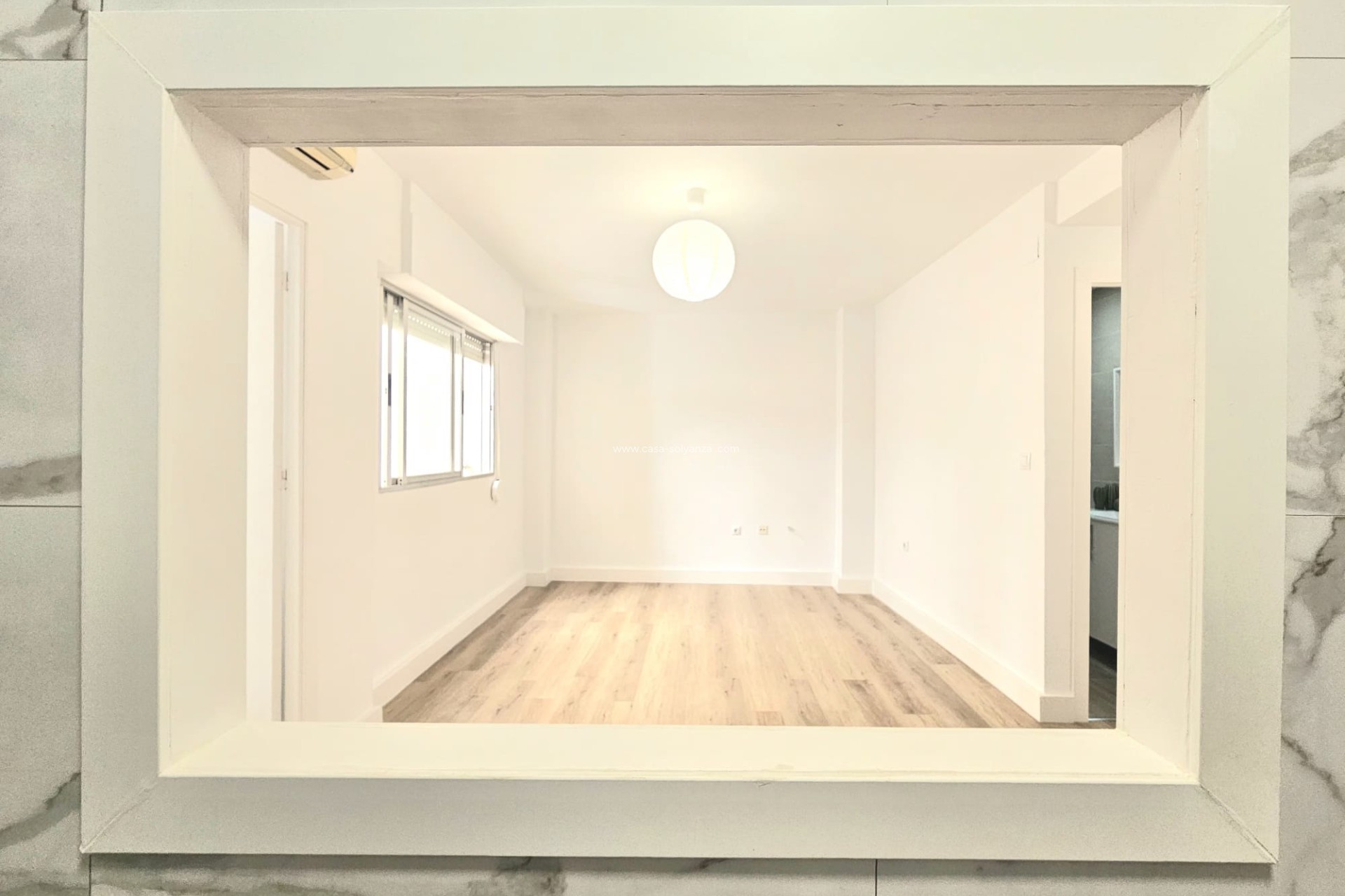 Resale - Apartment / flat - Torrevieja - Playa del Cura