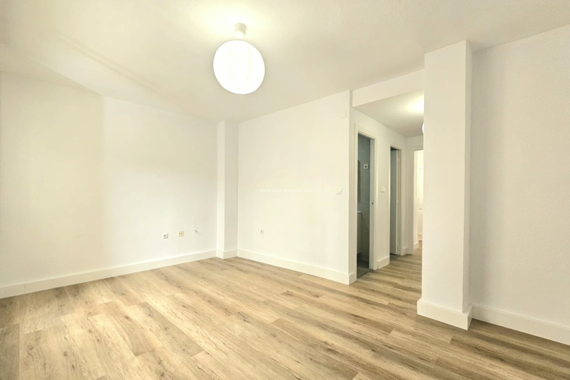 Resale - Apartment / flat - Torrevieja - Playa del Cura