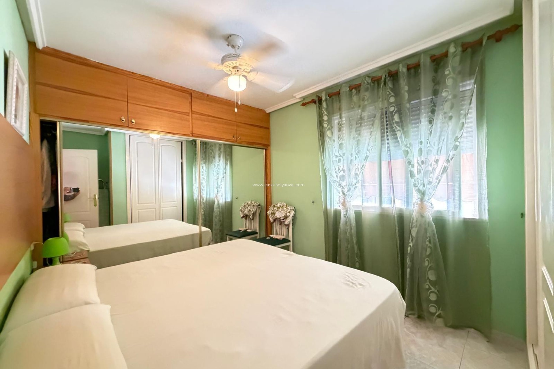 Resale - Apartment / flat - Torrevieja - Playa del Cura