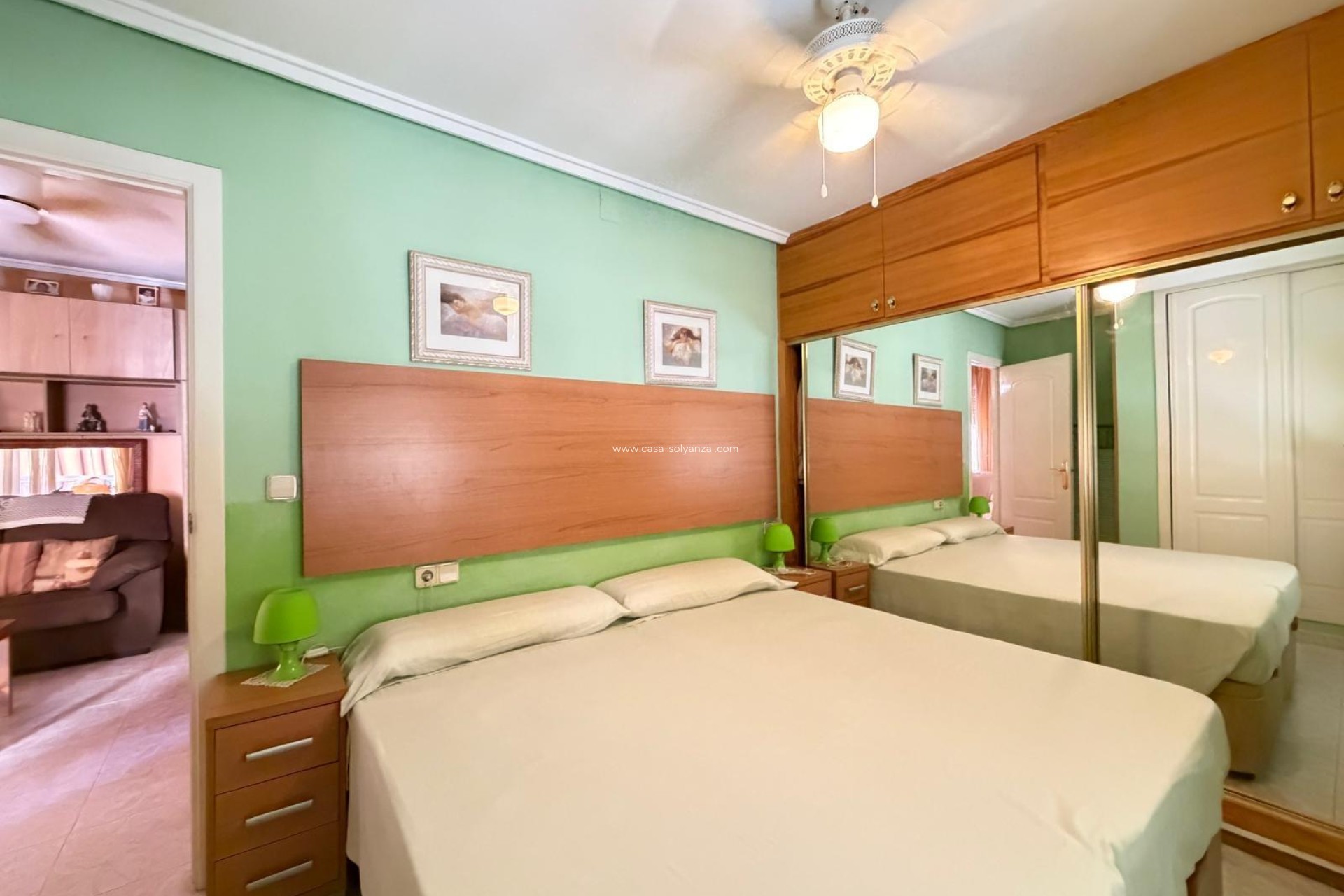 Resale - Apartment / flat - Torrevieja - Playa del Cura