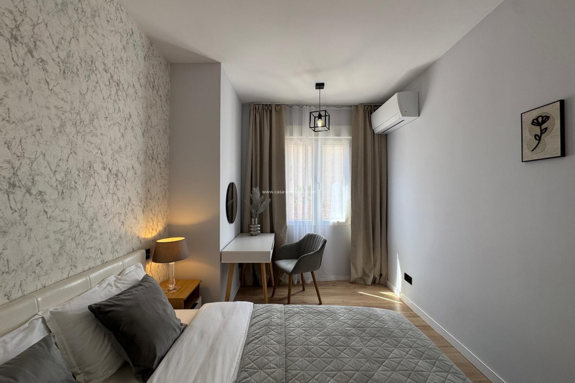 Resale - Apartment / flat - Torrevieja - Playa del Cura