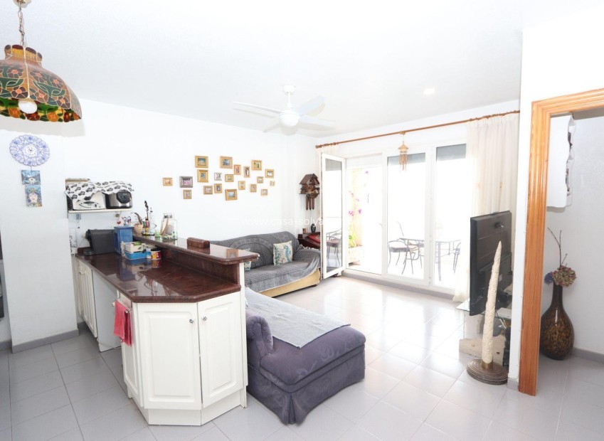 Resale - Apartment / flat - Torrevieja - Playa Flamenca