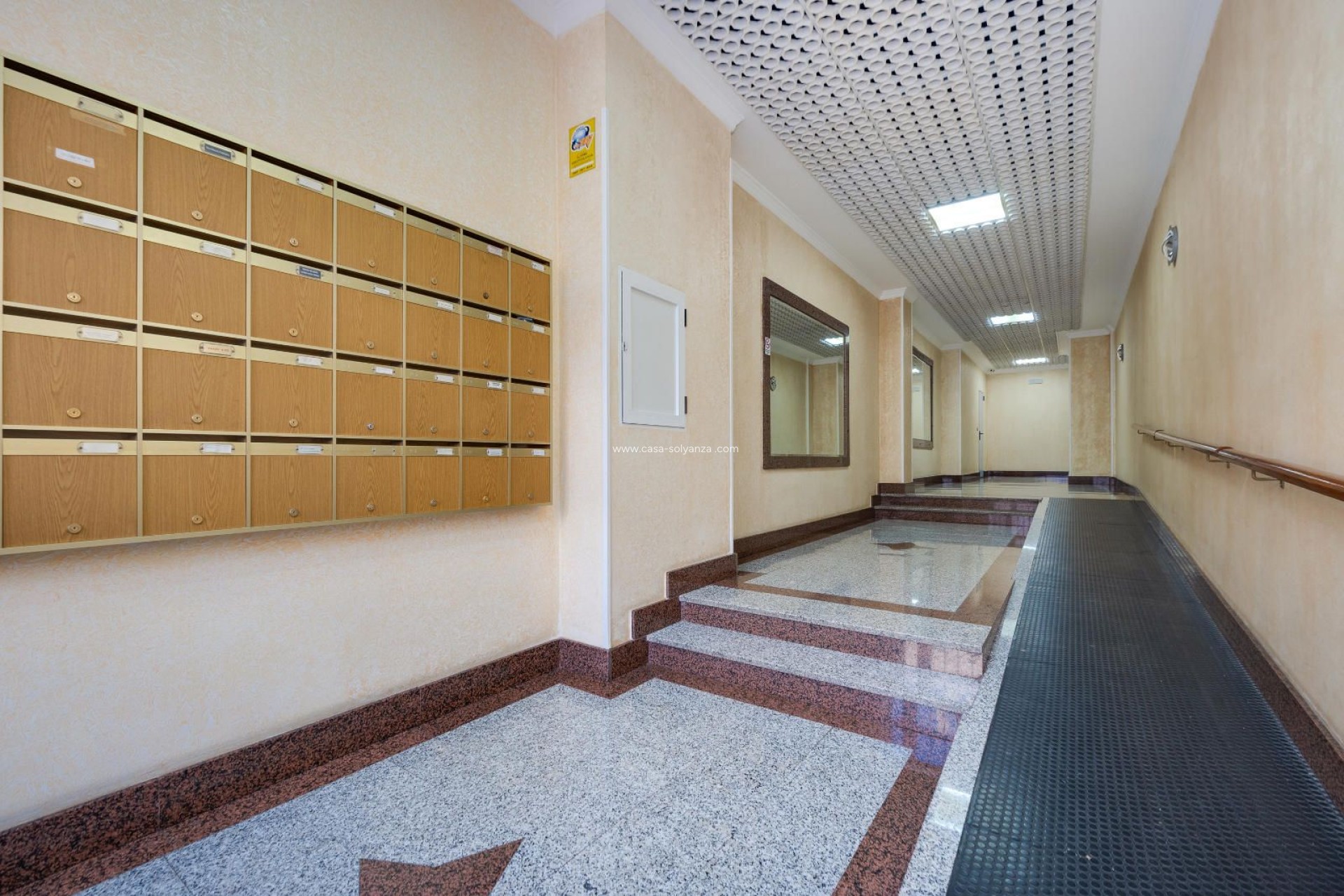 Resale - Apartment / flat - Torrevieja - Puerto Deportivo Marina Salinas