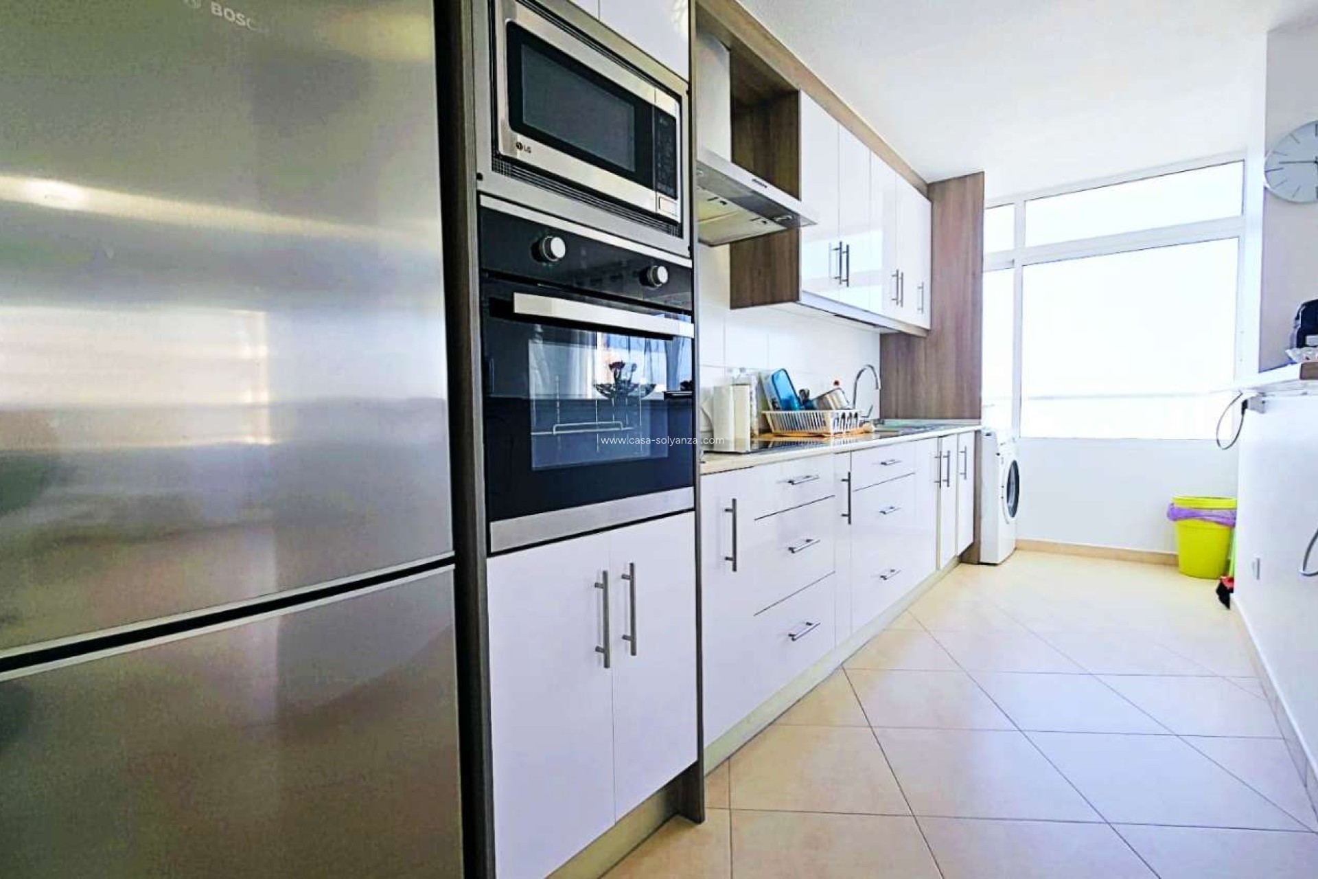 Resale - Apartment / flat - Torrevieja - Puerto Deportivo