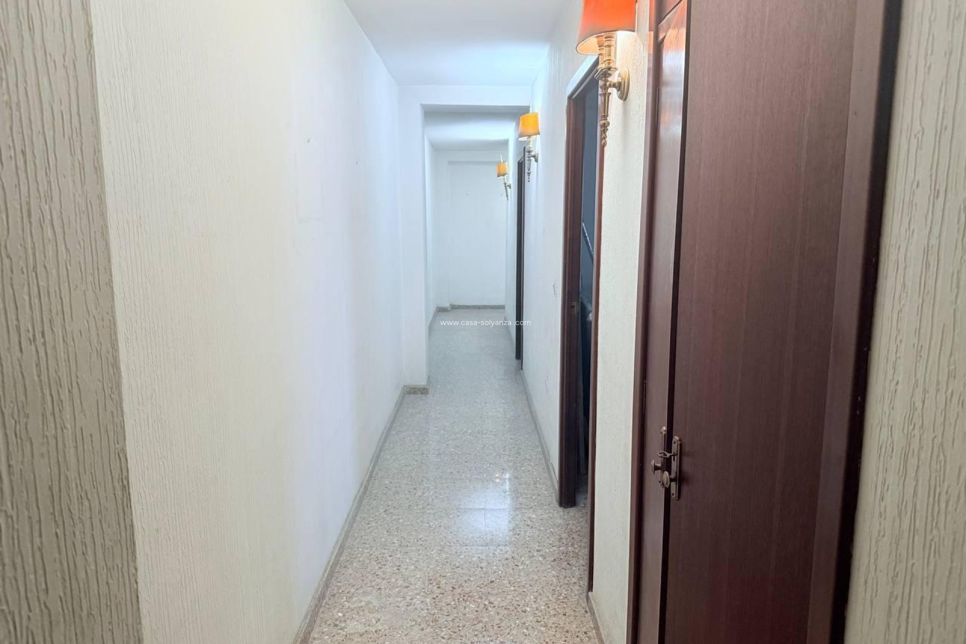 Resale - Apartment / flat - Torrevieja - Puerto