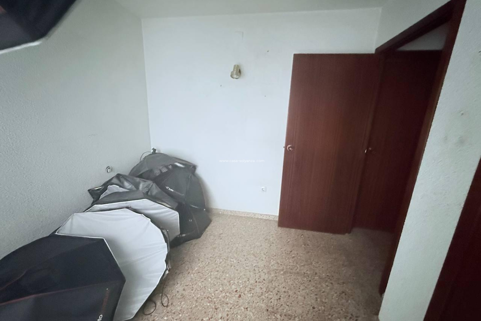 Resale - Apartment / flat - Torrevieja - Puerto