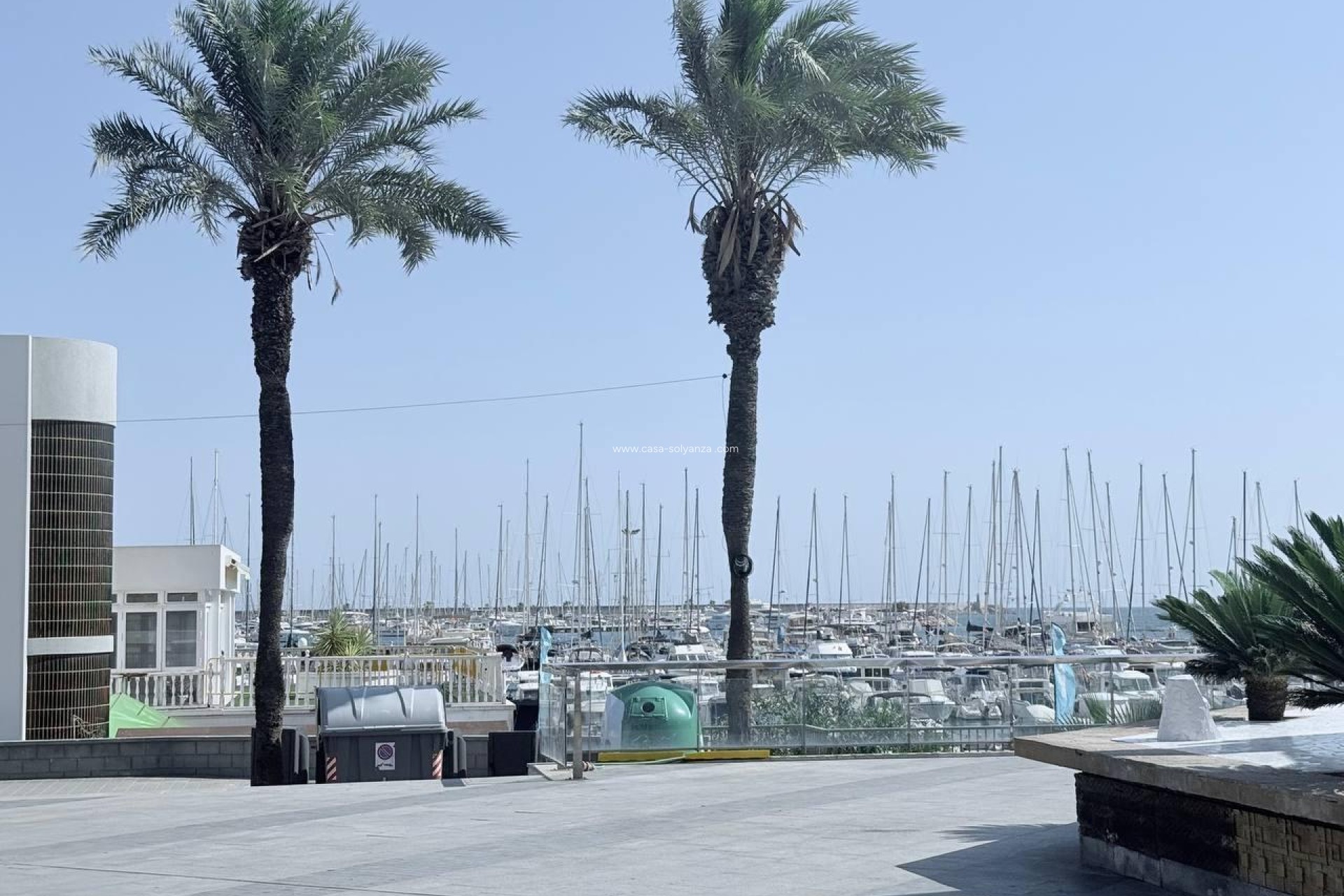 Resale - Apartment / flat - Torrevieja - Puerto