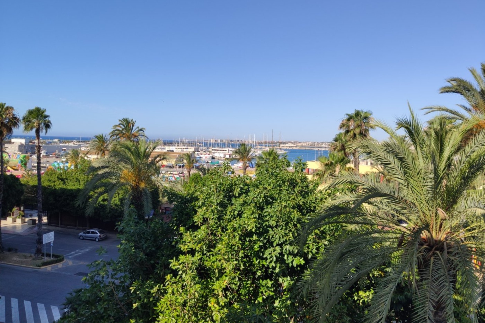 Resale - Apartment / flat - Torrevieja - Puerto
