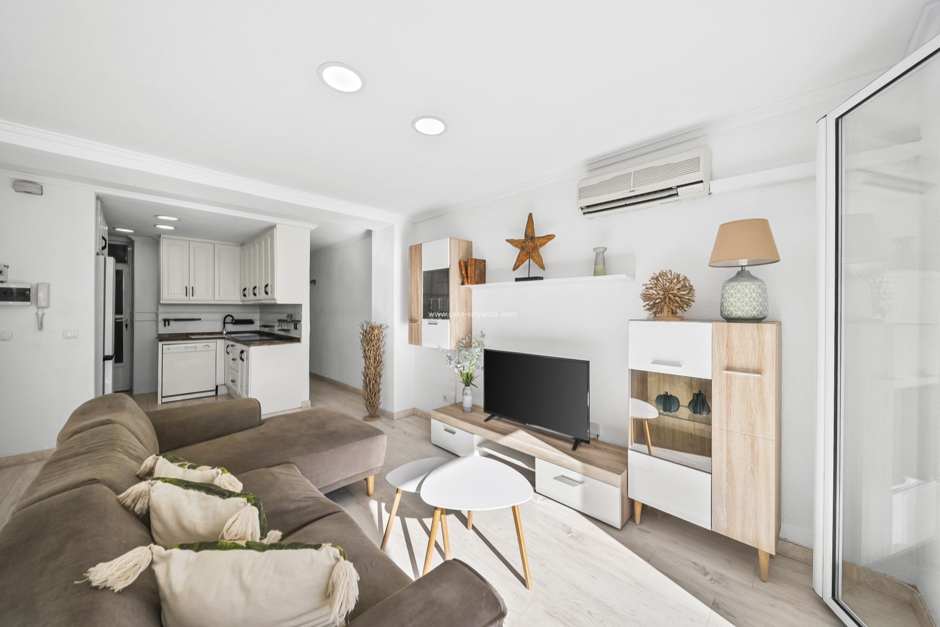 Resale - Apartment / flat - Torrevieja - Puerto