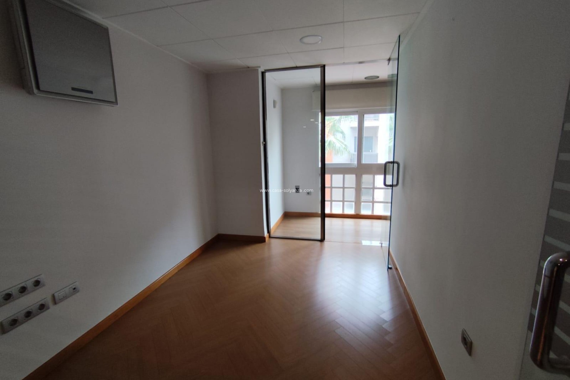Resale - Apartment / flat - Torrevieja - Puerto