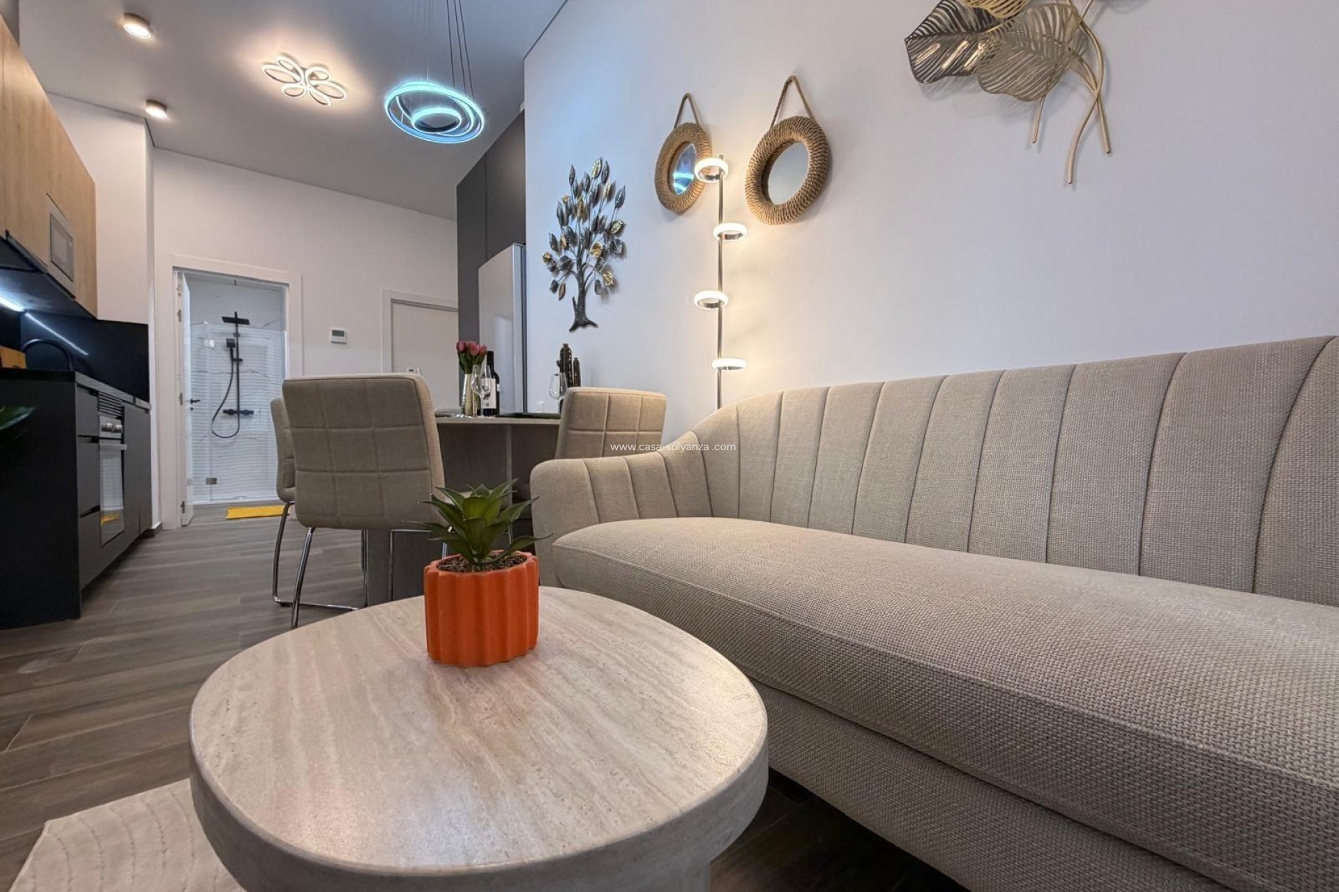 Resale - Apartment / flat - Torrevieja - Puerto