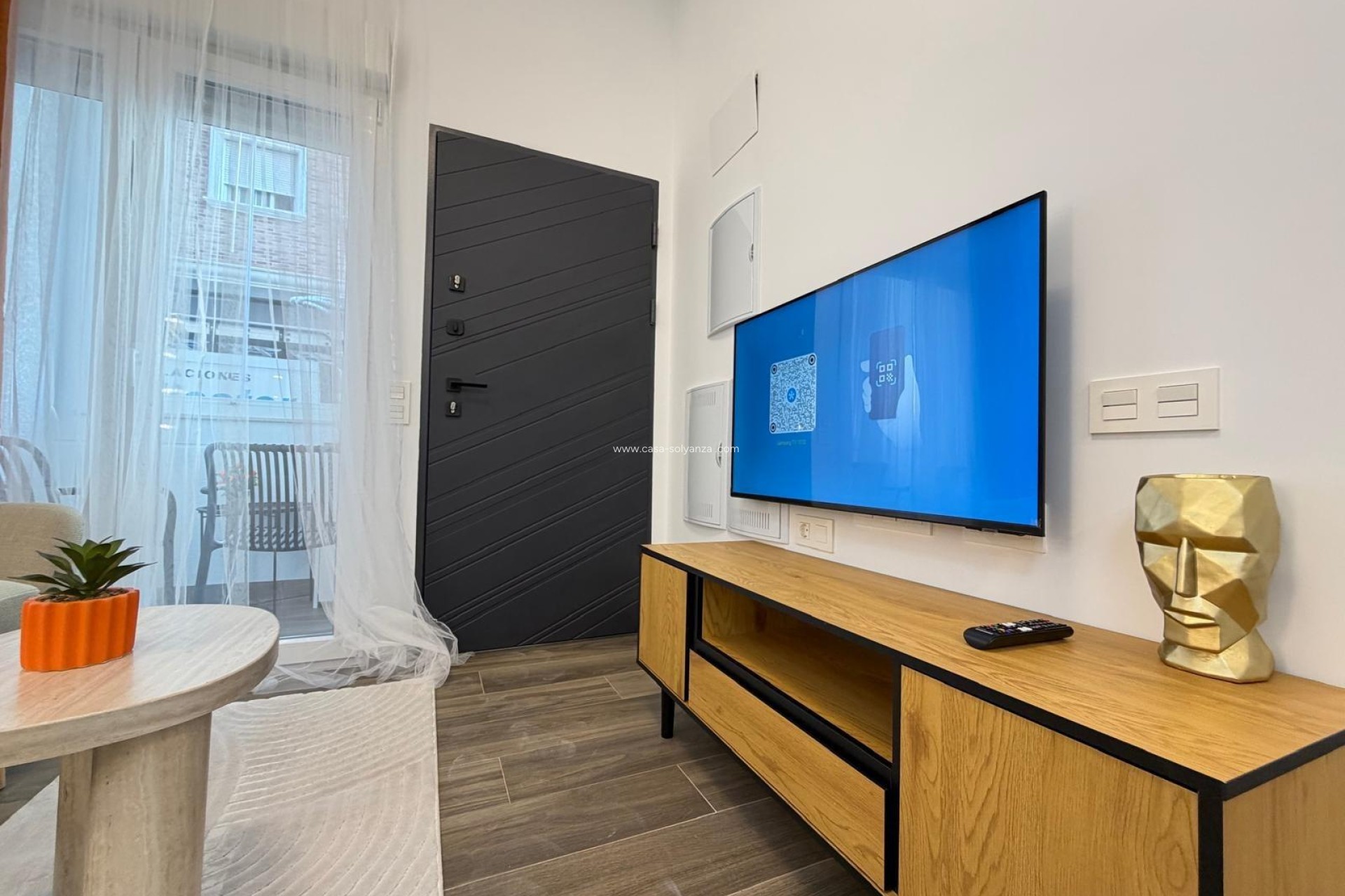 Resale - Apartment / flat - Torrevieja - Puerto