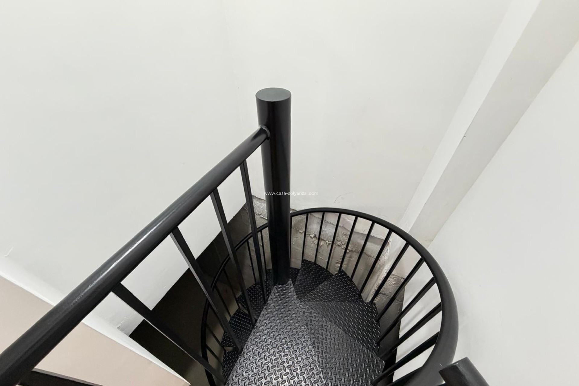 Resale - Apartment / flat - Torrevieja - Puerto