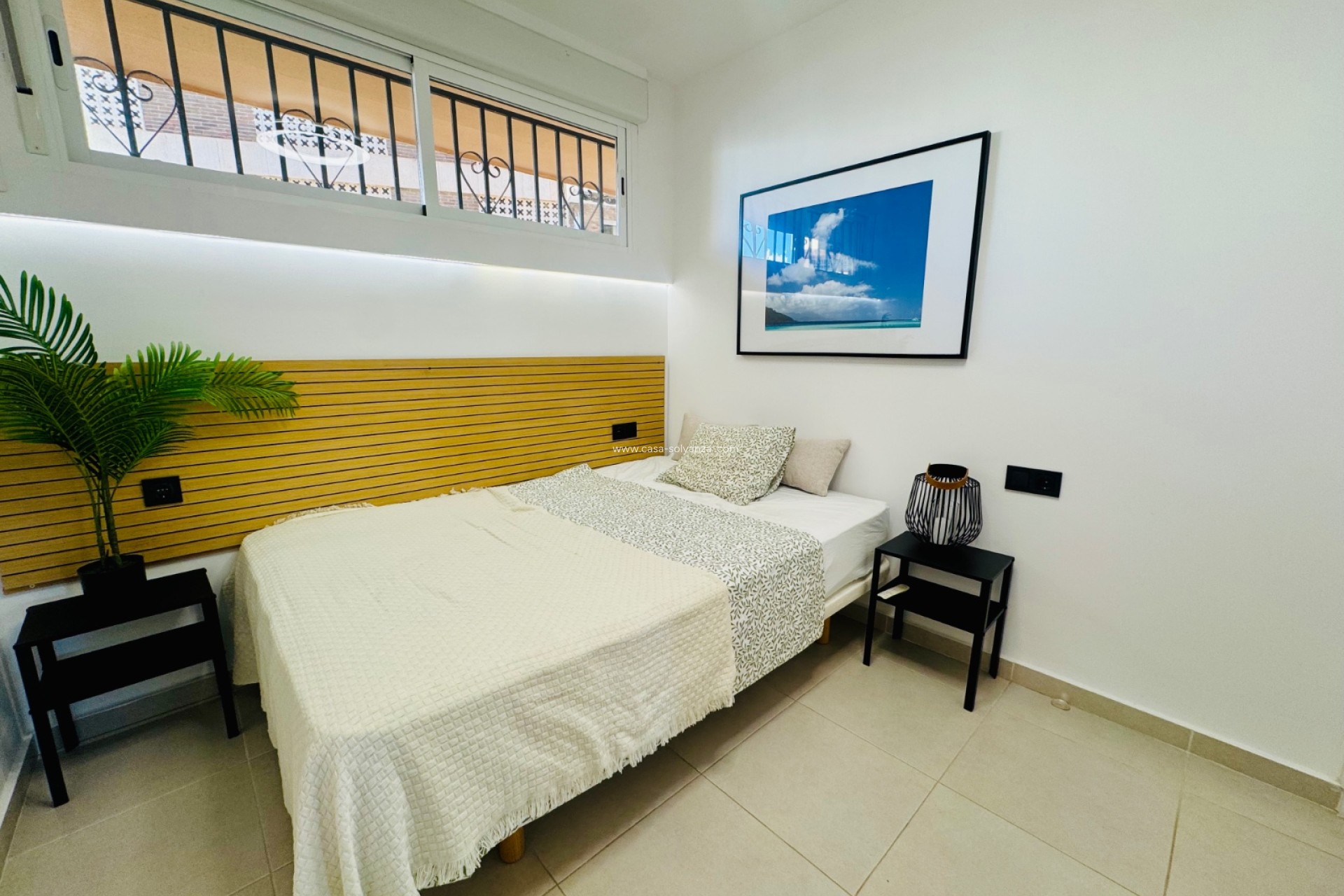 Resale - Apartment / flat - Torrevieja - Puerto
