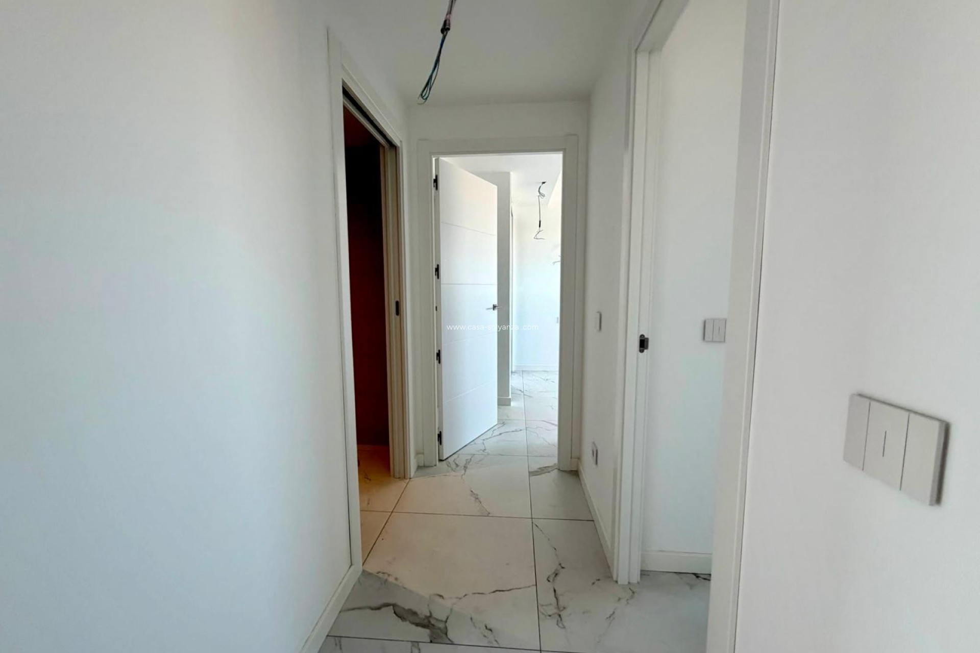 Resale - Apartment / flat - Torrevieja - Punta Prima